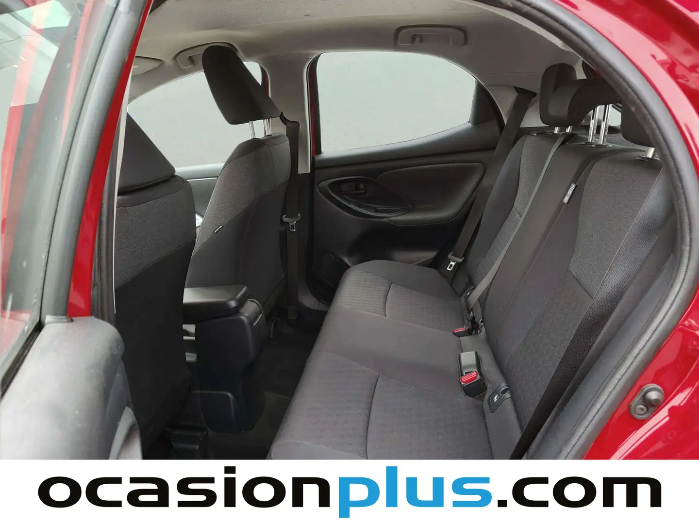 Foto Toyota Yaris Toyota Yaris T120H Business Plus (116 CV)