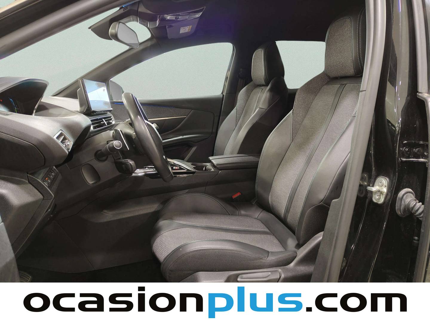 Foto asientos delanteros Peugeot 3008 Hybrid Peugeot 3008 Hybrid 300 Allure Pack e-EAT8  (300 CV)