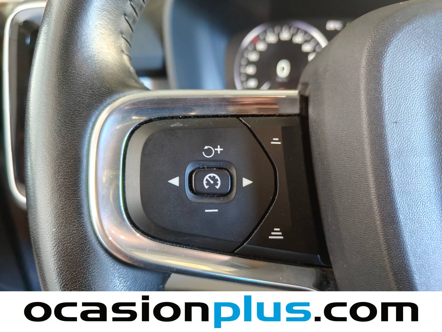 Volvo XC40 Volvo XC40 T3 Momentum (156 CV) seminuevo