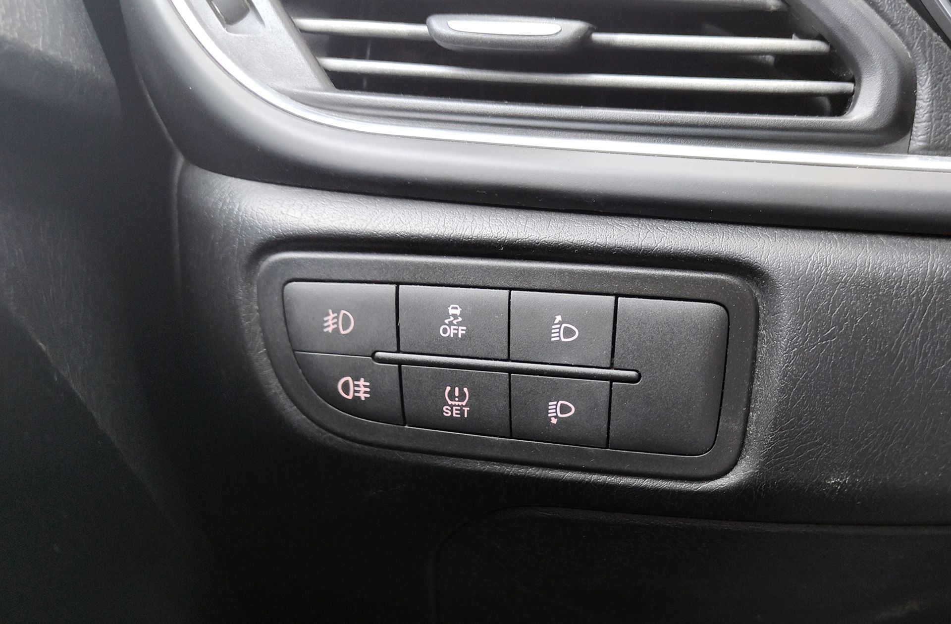 Fiat Tipo SW 1.3 MultiJet Mirror - foto 18
