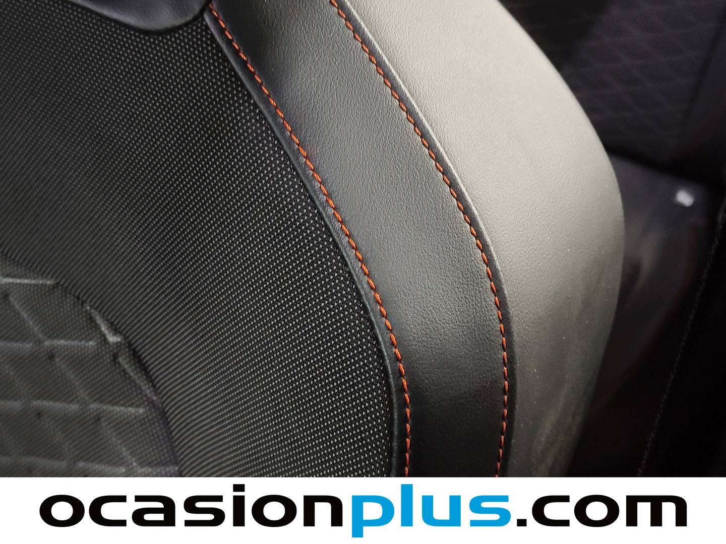 Equipamiento del Seat León SEAT León 1.5 TSI S&S FR (150 CV)