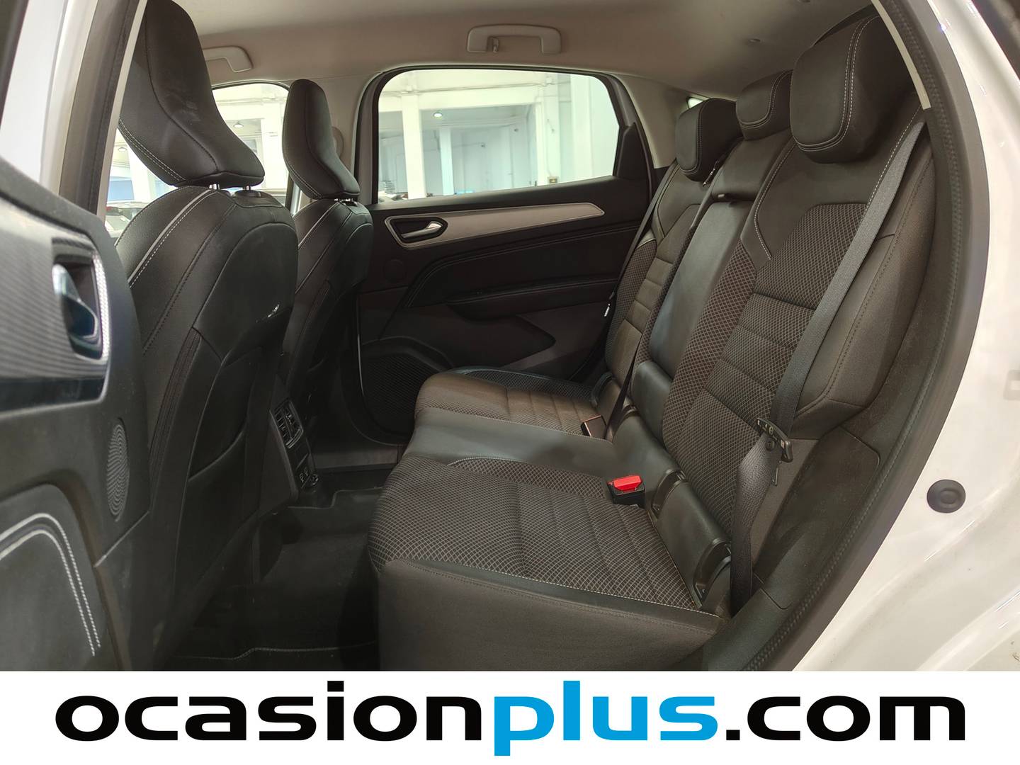Foto asientos traseros Renault Arkana Renault Arkana Zen TCe  (140 CV) EDC Microhíbrido