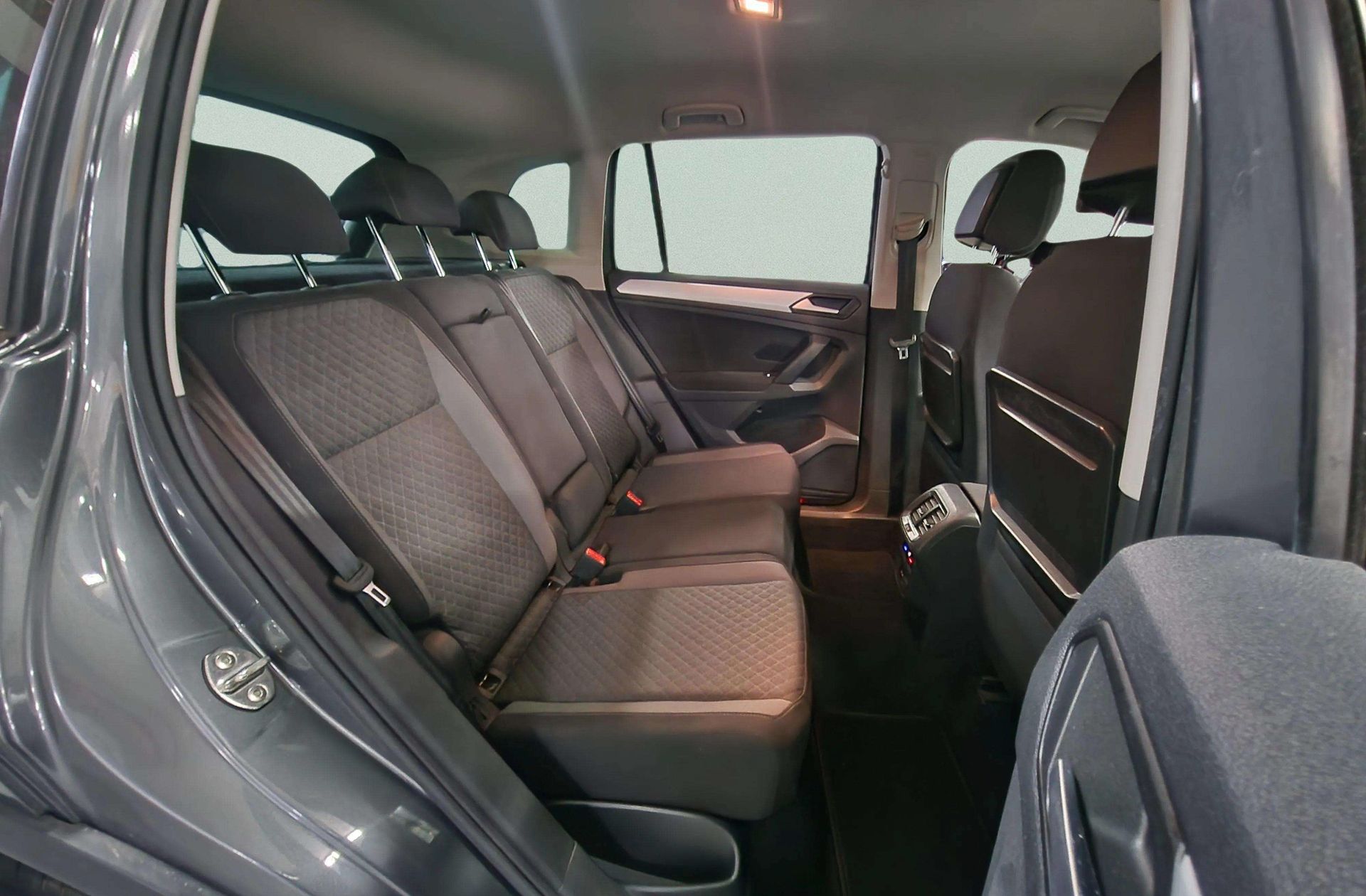 Volkswagen Tiguan Advance 1.5 TSI Pack R-Line - foto 20