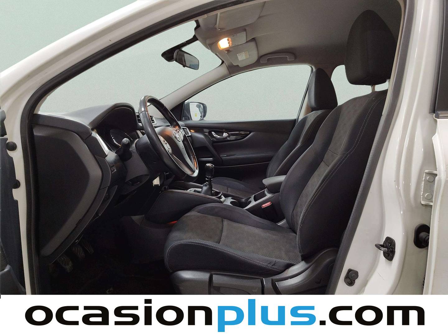 Foto asientos delanteros Nissan QASHQAI Nissan Qashqai dCi 110 S&S Acenta 4x2 (110 CV)