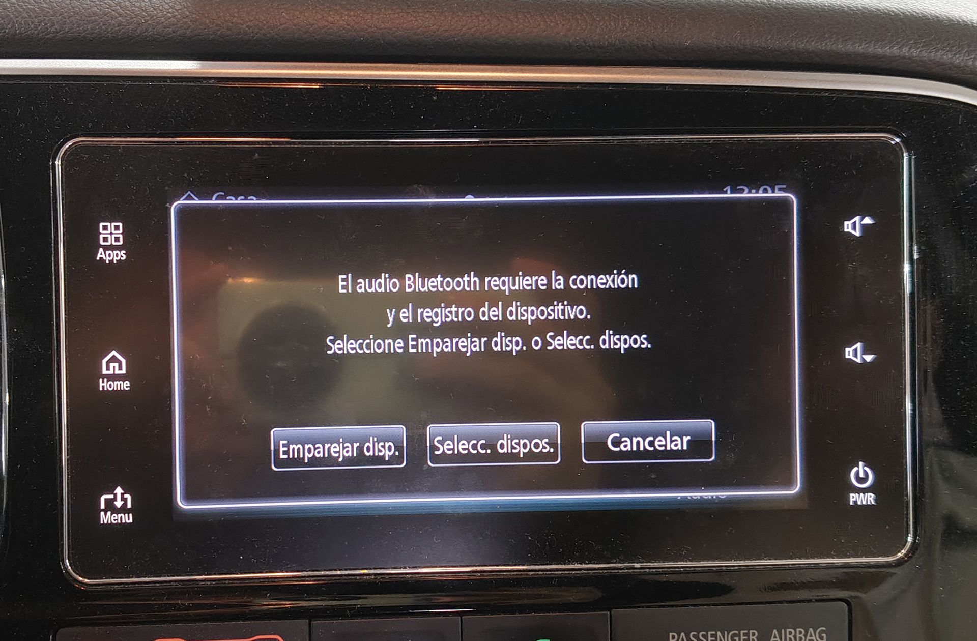 Mitsubishi Outlander 2.0 PHEV Kaiteki 4WD - foto 35