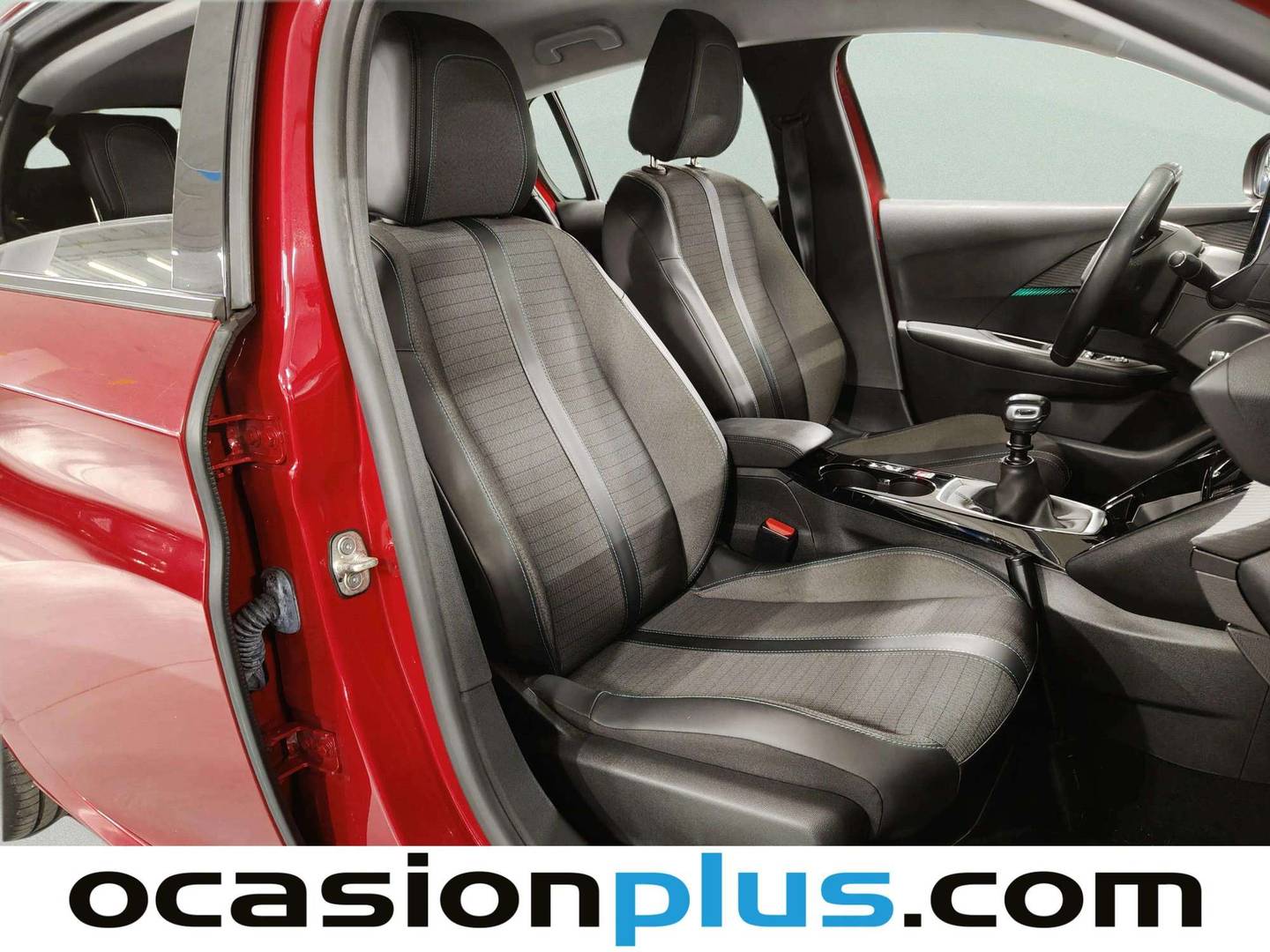 Foto Peugeot 208 Peugeot 208 PureTech 100 Allure (100 CV)