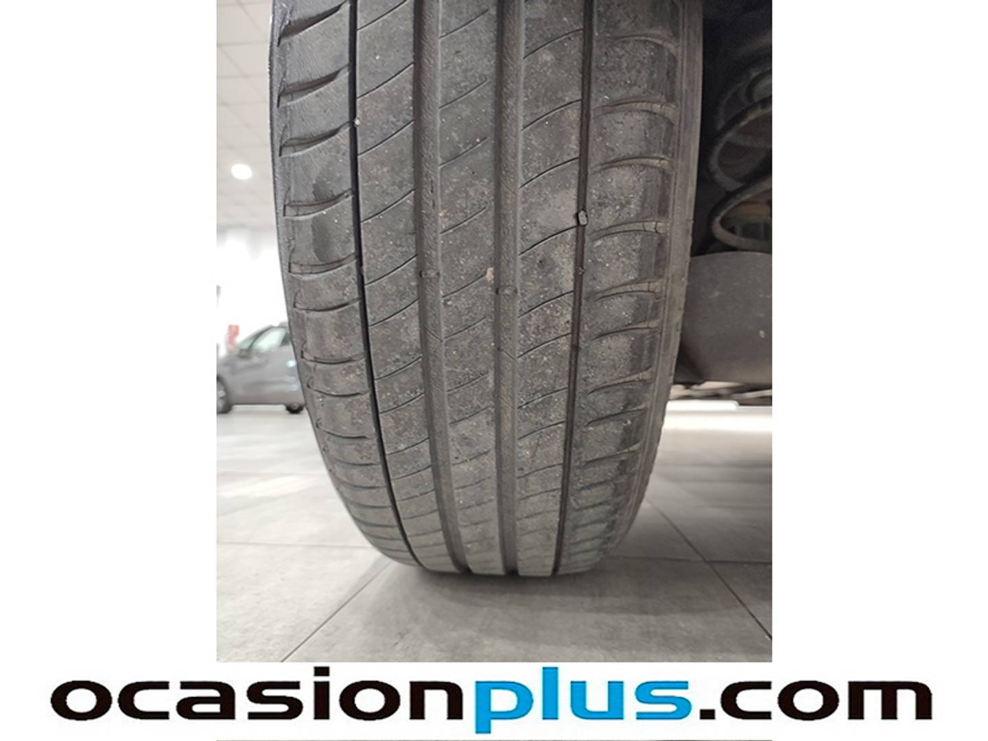 Foto Peugeot 3008 Peugeot 3008 SUV PureTech 130 S&S Active (130 CV)