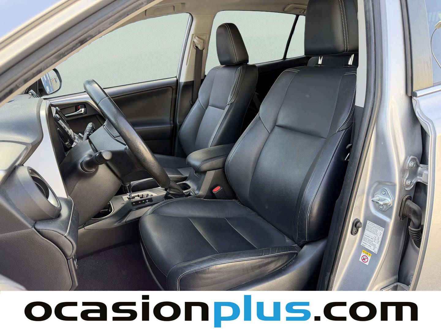 Foto asientos delanteros Toyota Rav4 Toyota Rav4 2.5l hybrid Executive 2WD (197 CV)