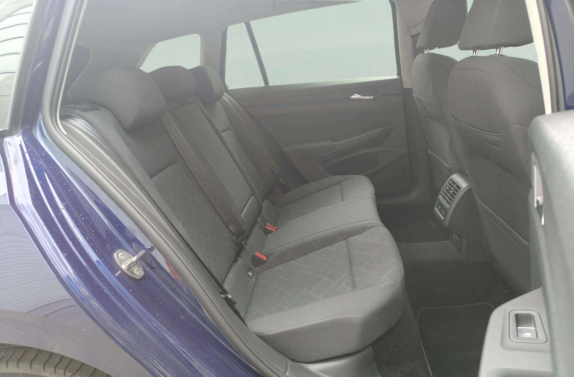 Volkswagen Golf Variant Life 2.0 TDI DSG - foto 19