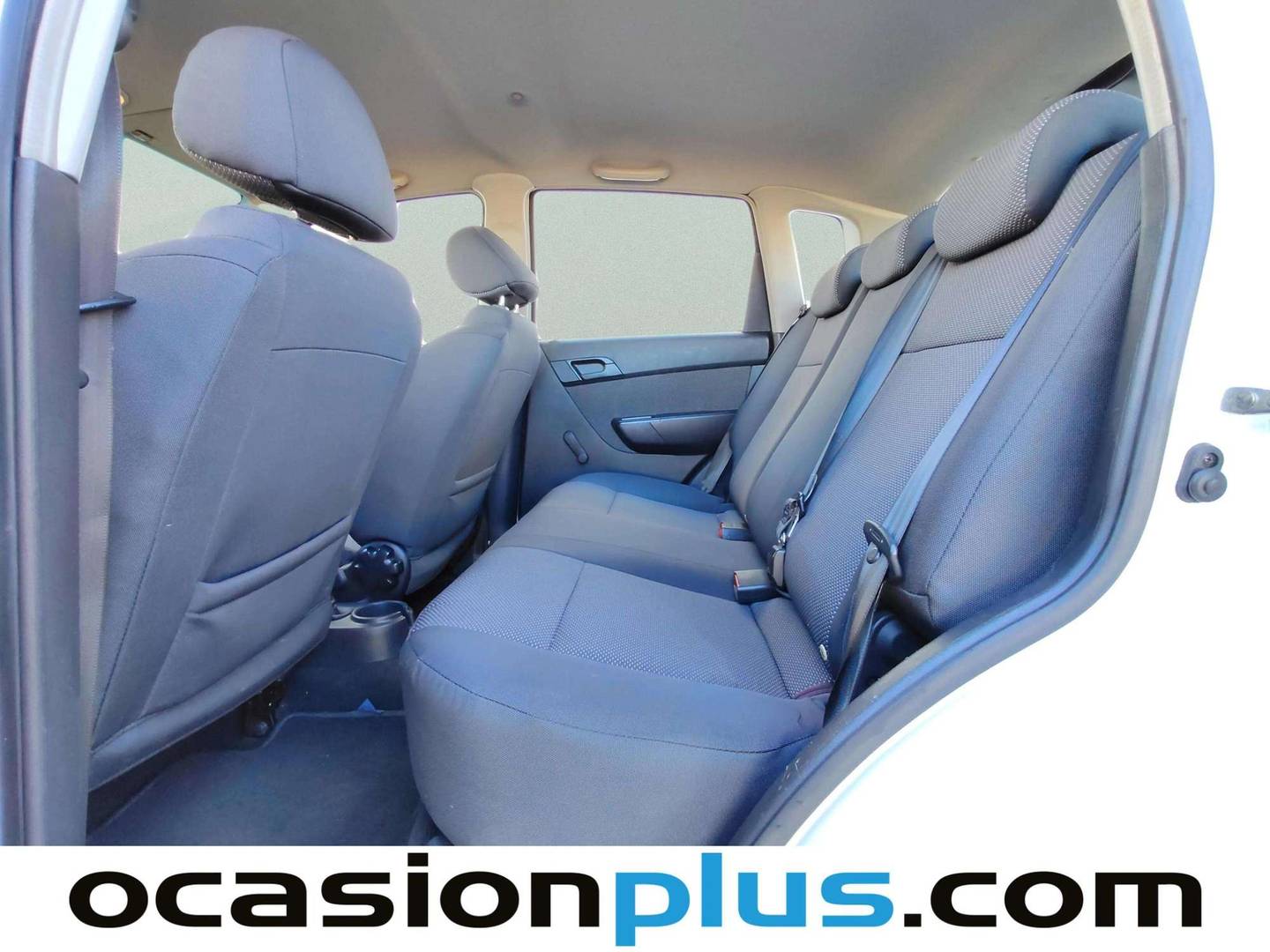 Foto asientos traseros Chevrolet Aveo Chevrolet Aveo 1.2 16v LS (84 CV)