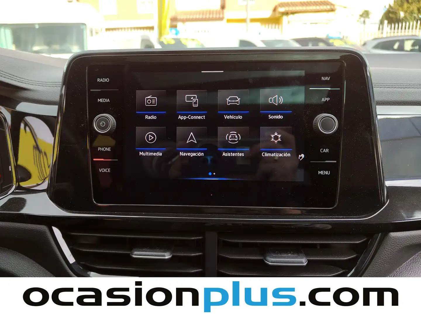 Foto Volkswagen T-Roc Volkswagen T-Roc R-Line 2.0 TDI (150 CV)