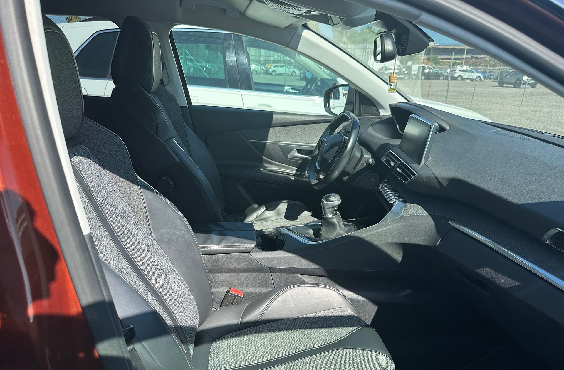 Peugeot 3008 PureTech 130 Allure - foto 16