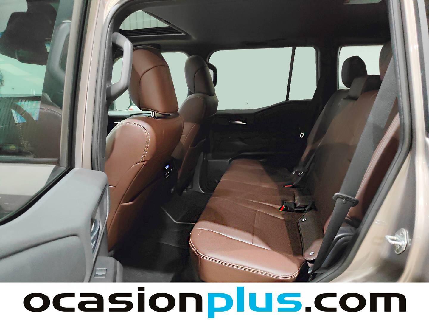 Foto asientos delanteros Toyota Land Cruiser Toyota Land Cruiser 250 250 VX Auto (204 CV) 7 PLAZAS