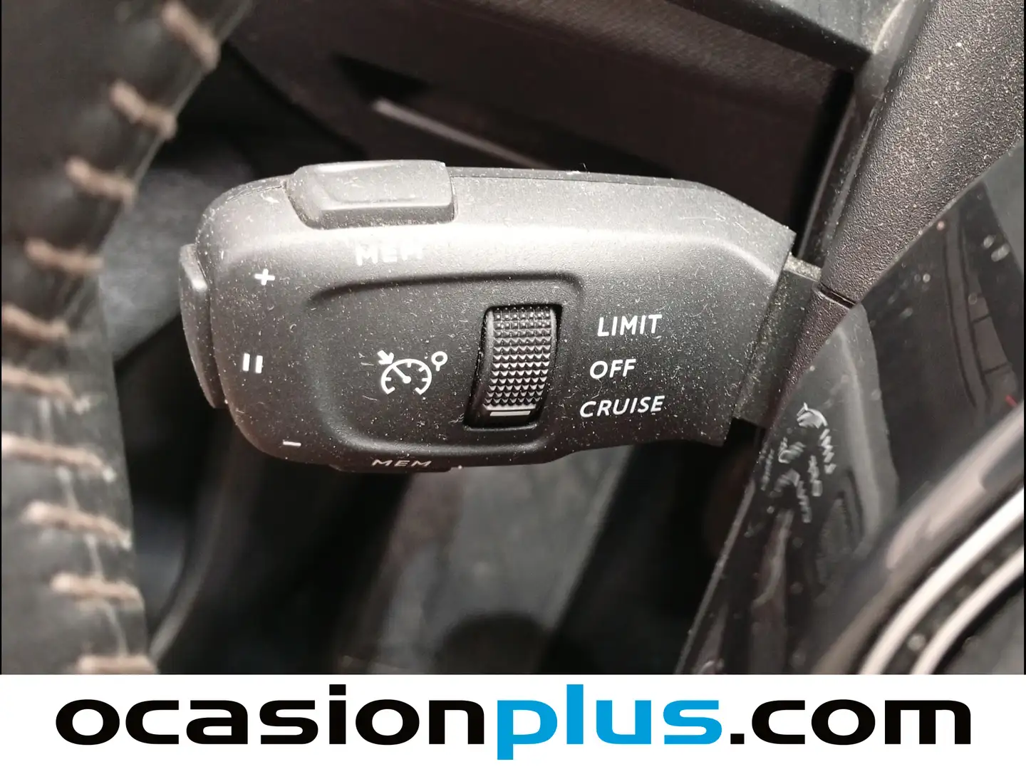 Foto Peugeot 3008 Peugeot 3008 BlueHDi 130 S&S Active Pack  (130 CV)