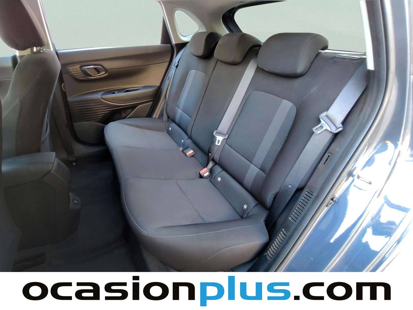 Foto asientos traseros Hyundai i20 Hyundai i20 1.0 TGDI 48V Tecno DCT (100 CV)