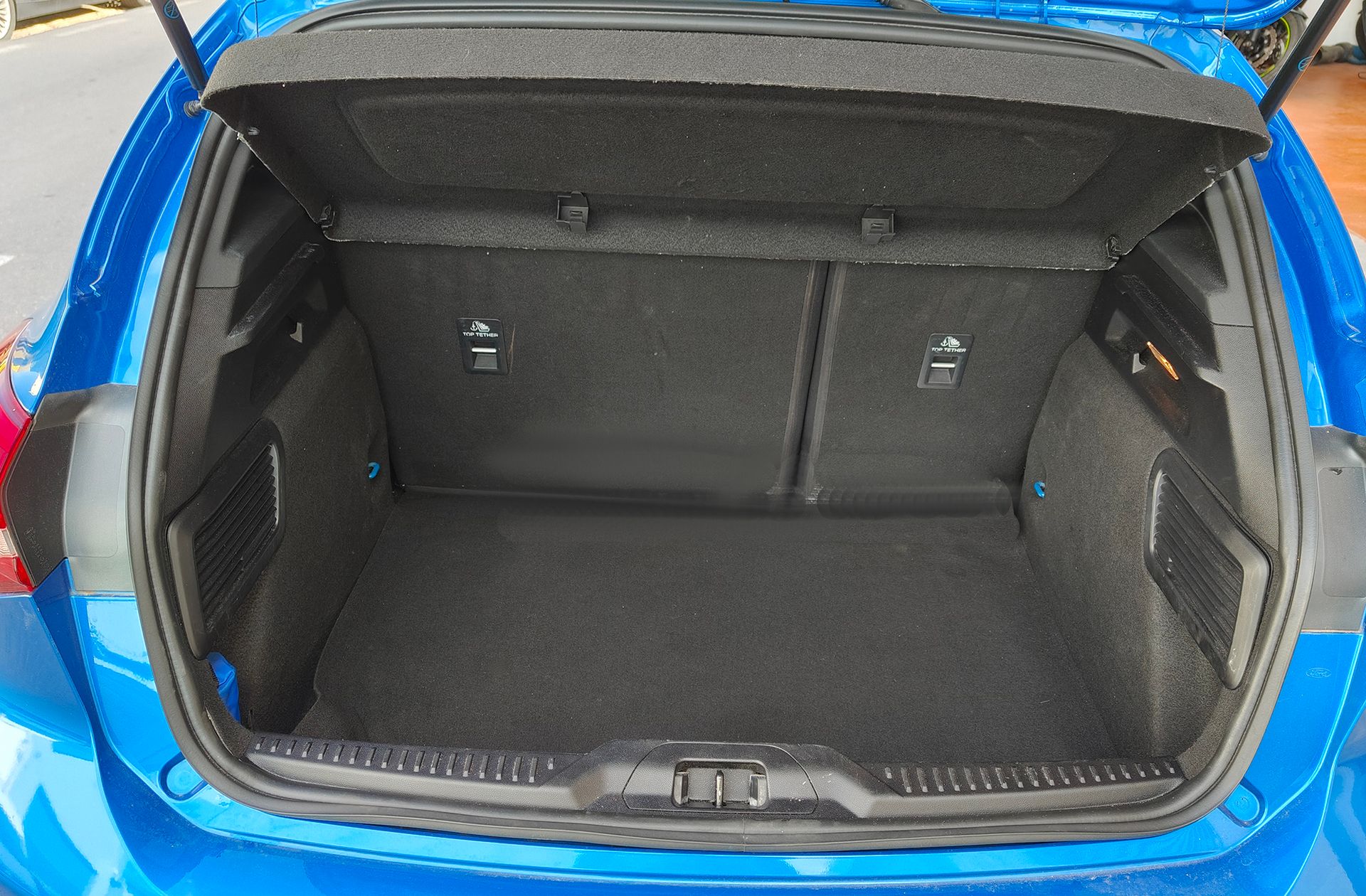 Ford Focus 1.0 EcoBoost ST-Line - foto 17