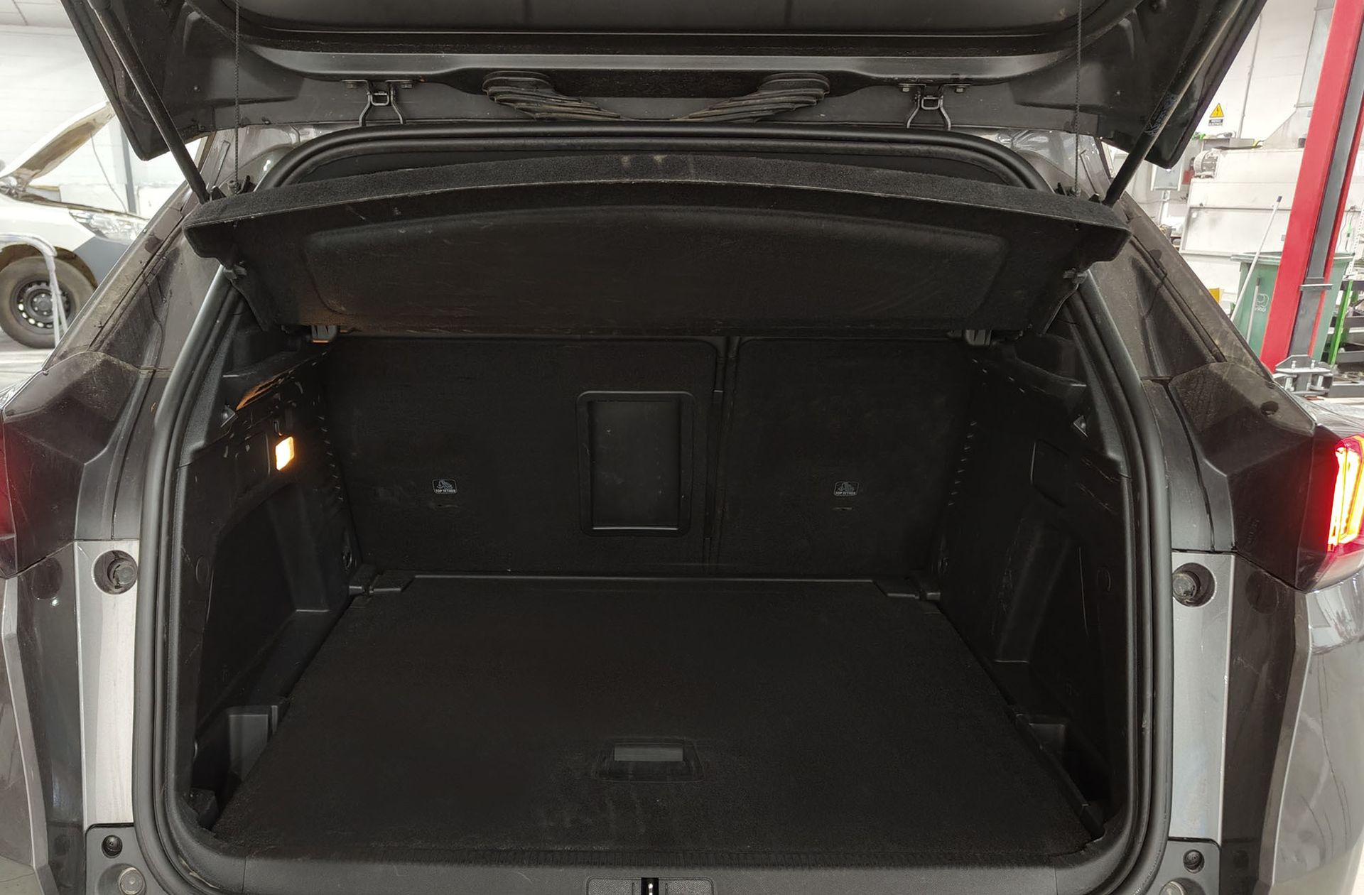 Peugeot 3008 136 Allure Pack eDCS6 - foto 17