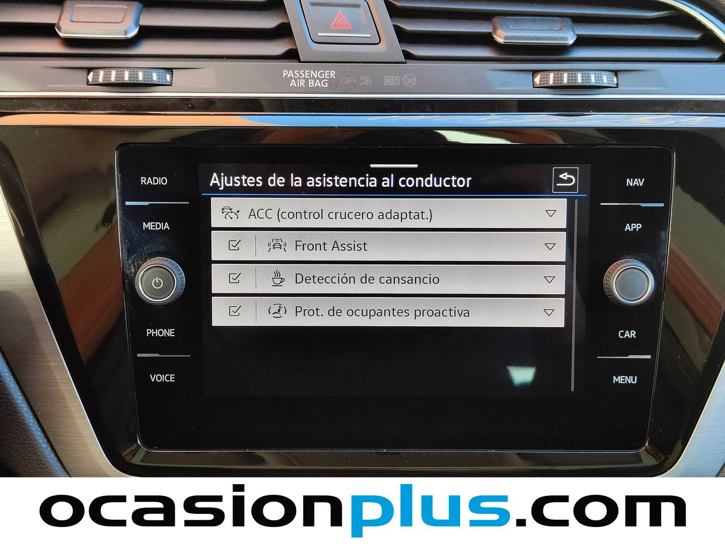 Equipamiento del Volkswagen Touran Volkswagen Touran Advance 1.5 TSI (150 CV) DSG 7 Plazas