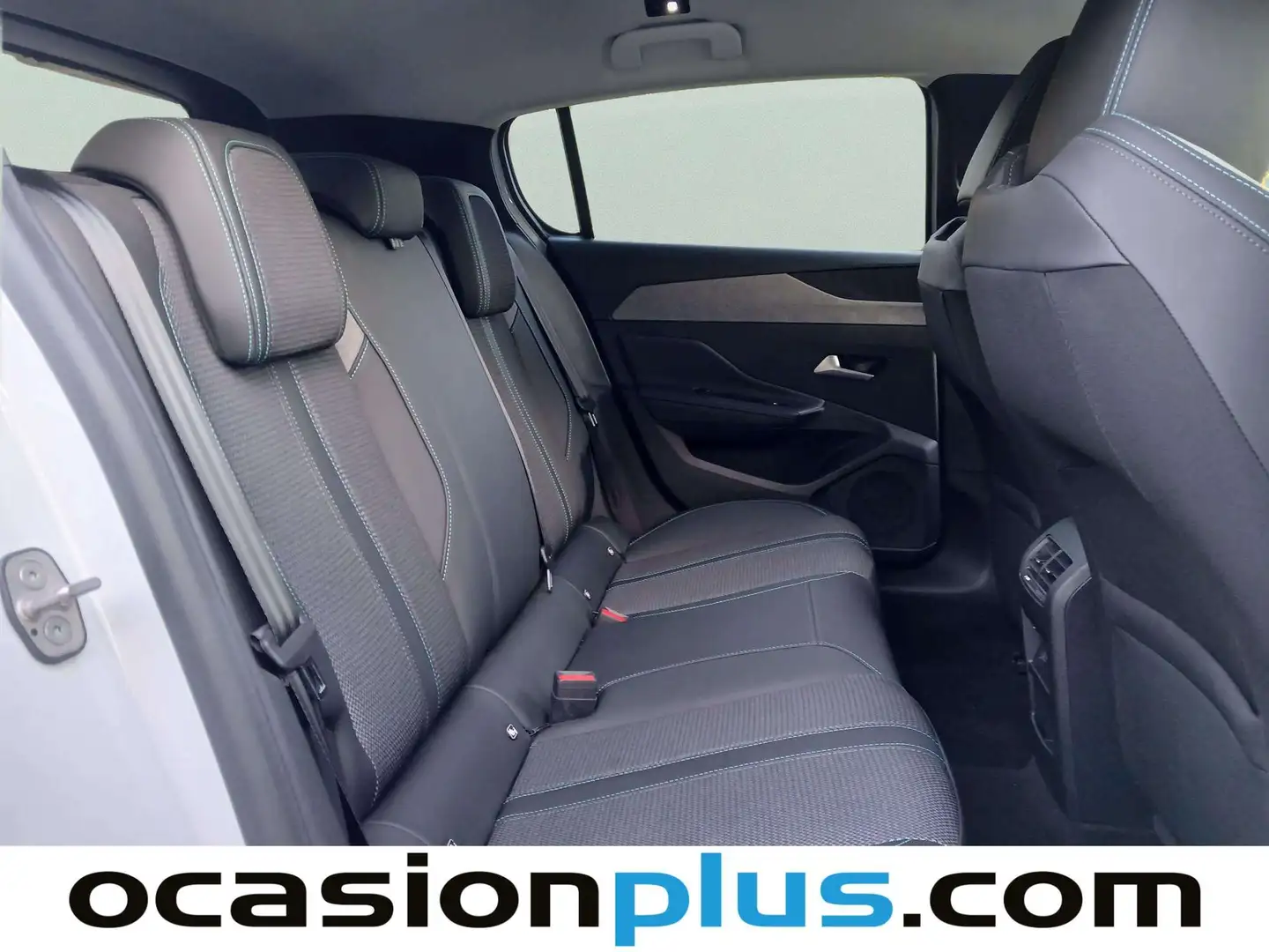 Foto Peugeot 308 Peugeot 308 Allure Hybrid eDCS6 (145 CV)