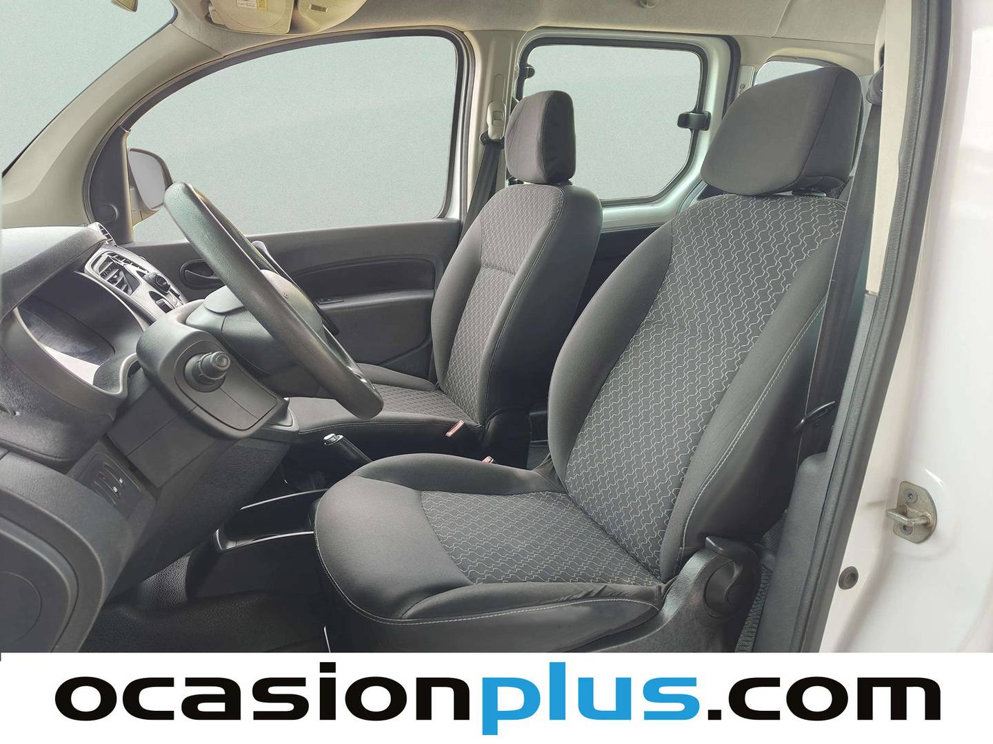 Foto asientos delanteros Renault Kangoo Combi Renault Kangoo Combi 1.5 dCi Energy Expression (90 CV)