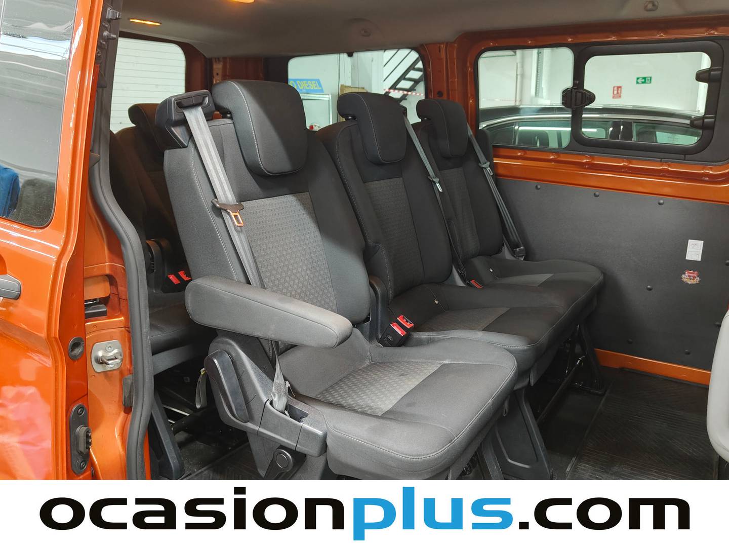 Fotos maletero Ford Transit Custom Ford Transit Custom Kombi 2.0 TDCI 320 L1 Trend (130 CV) 9 Plazas