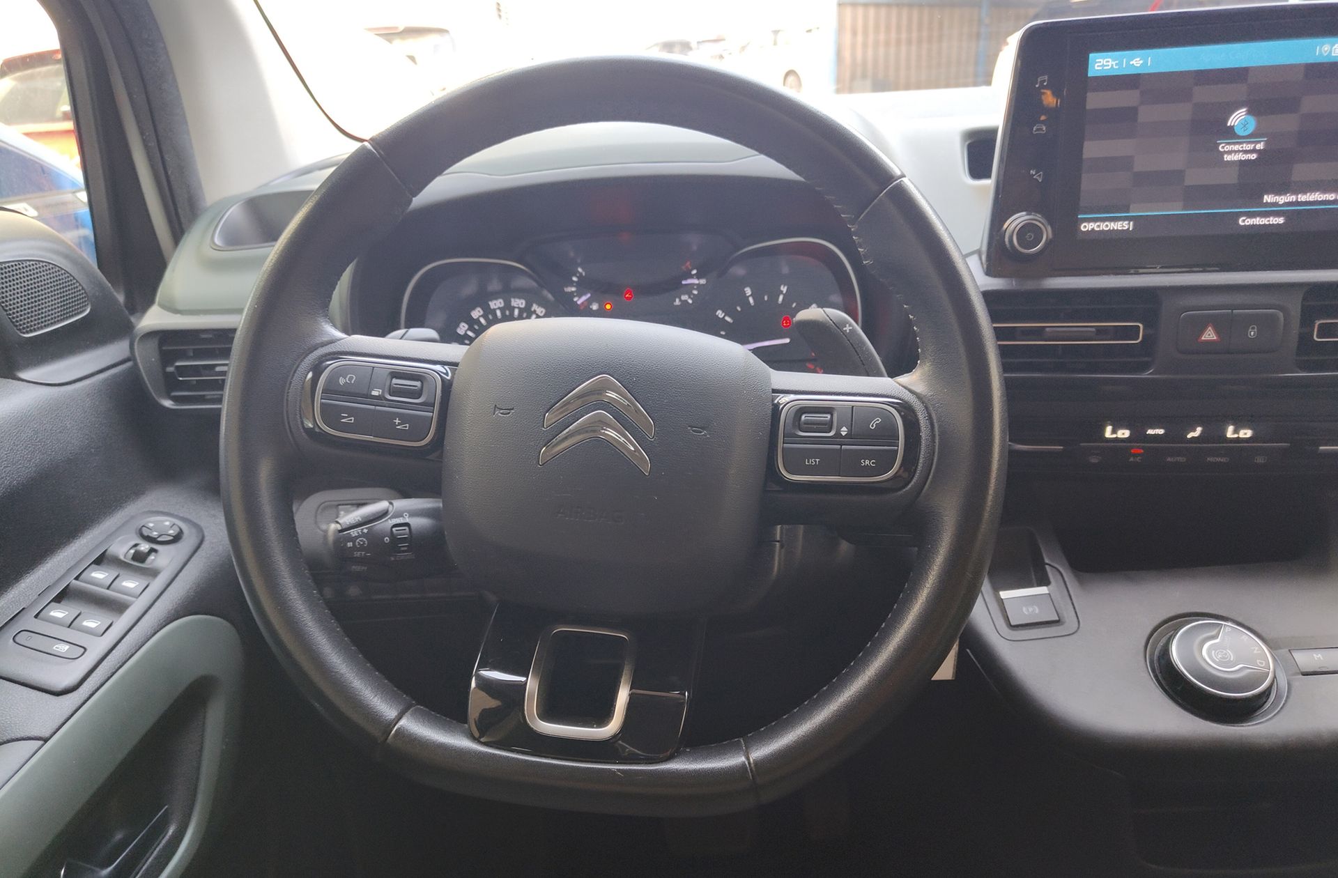 Citroën Berlingo BlueHDi 130 Talla M Shine - foto 23