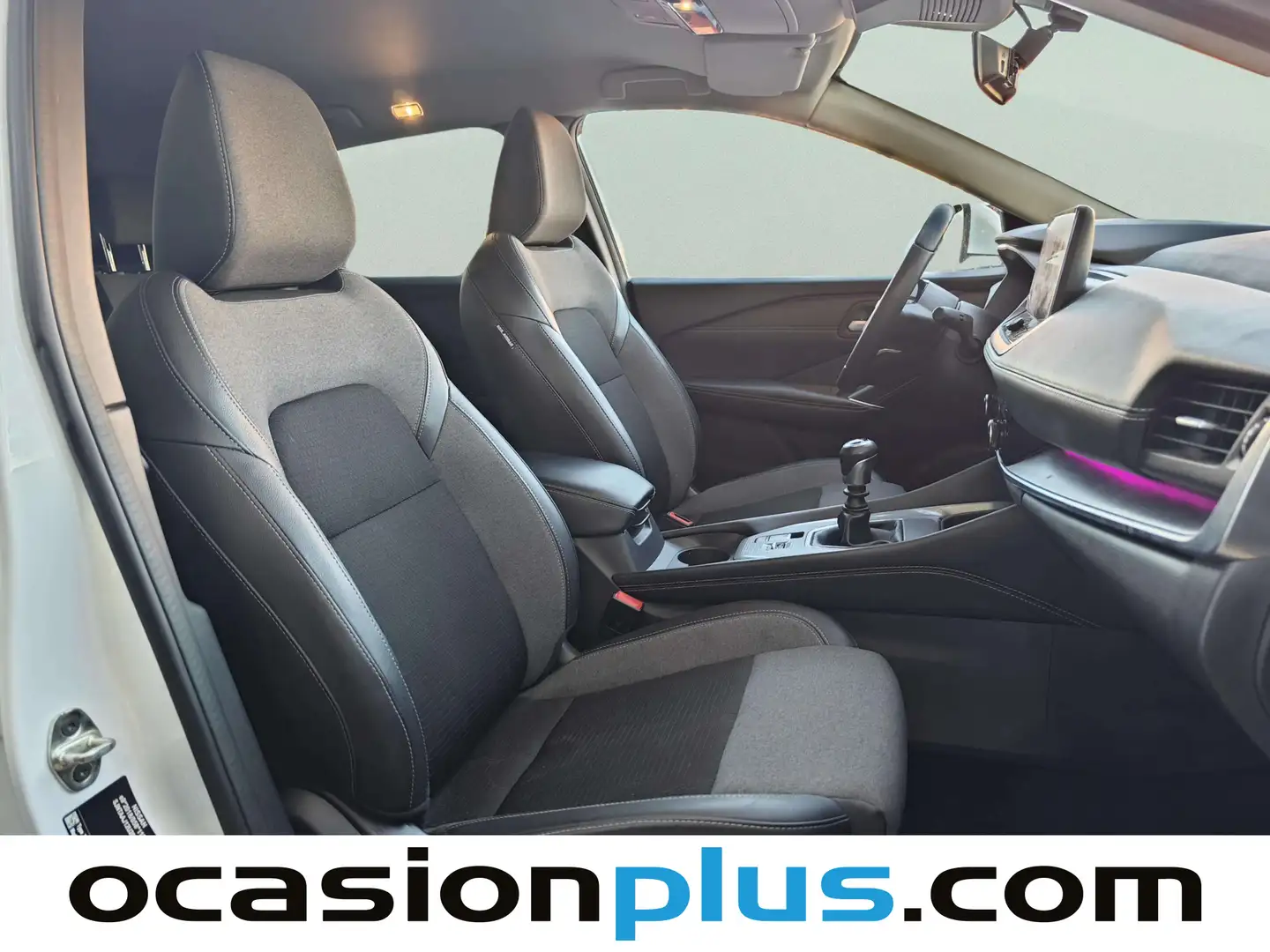 Foto Nissan QASHQAI Nissan Qashqai DIG-T 140 mHEV N-Connecta 4x2 (140 CV)