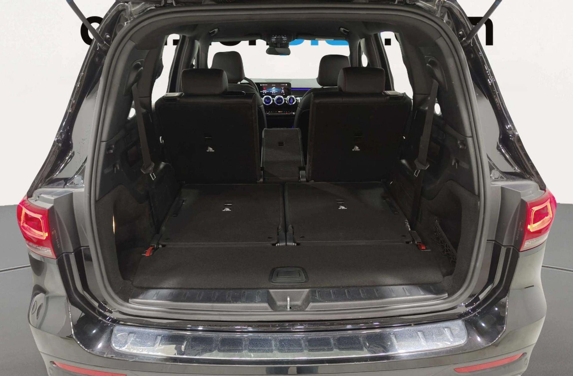 Mercedes-Benz GLB 200 d 4Matic Pack AMG - foto 19