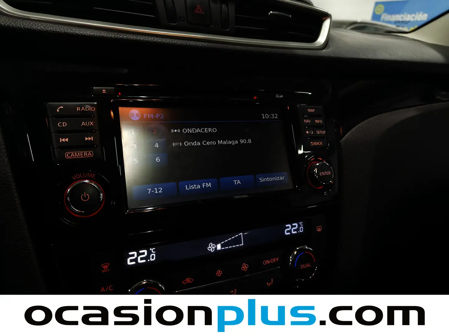 Foto Nissan QASHQAI Nissan Qashqai DIG-T 115 Tekna 4x2 Xtronic (115 CV)