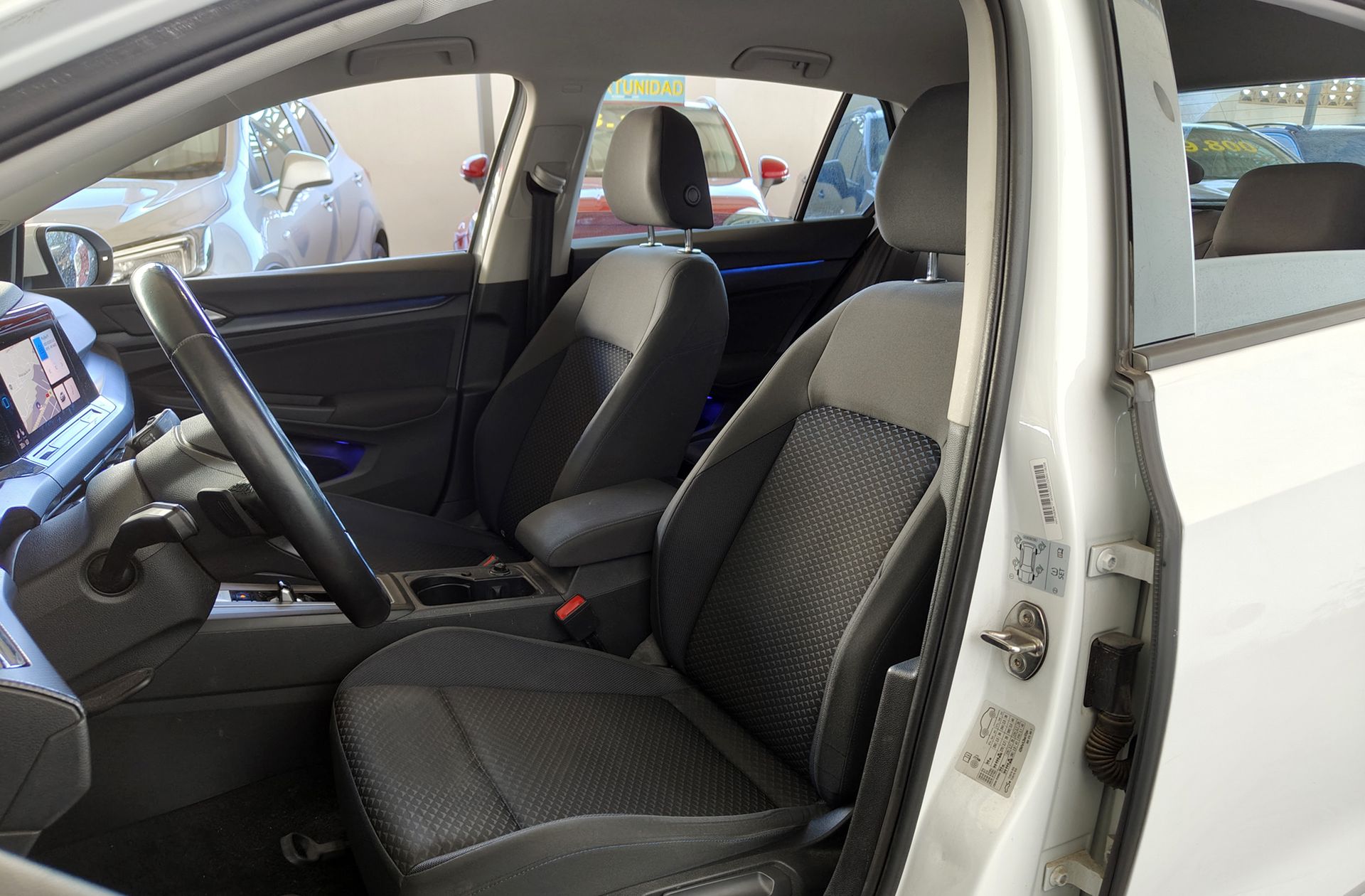 Volkswagen Golf Life 2.0 TDI DSG - foto 12