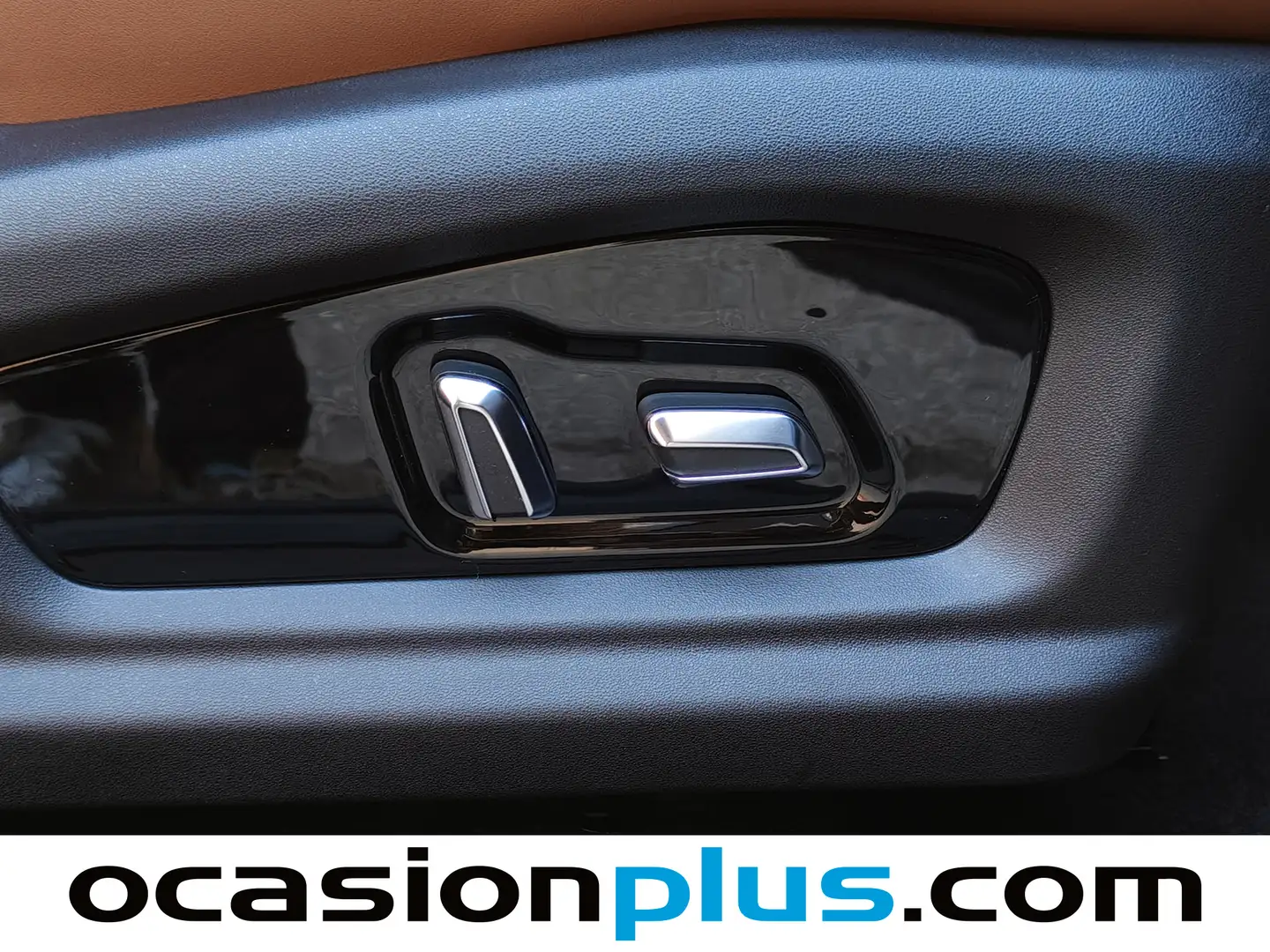 Foto OMODA 5 Omoda 5 1.6 T-GDI Comfort DCT (185 CV)