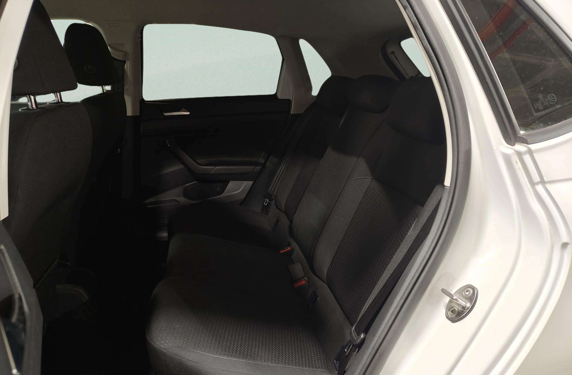 Volkswagen Polo Advance 1.6 TDI - foto 11