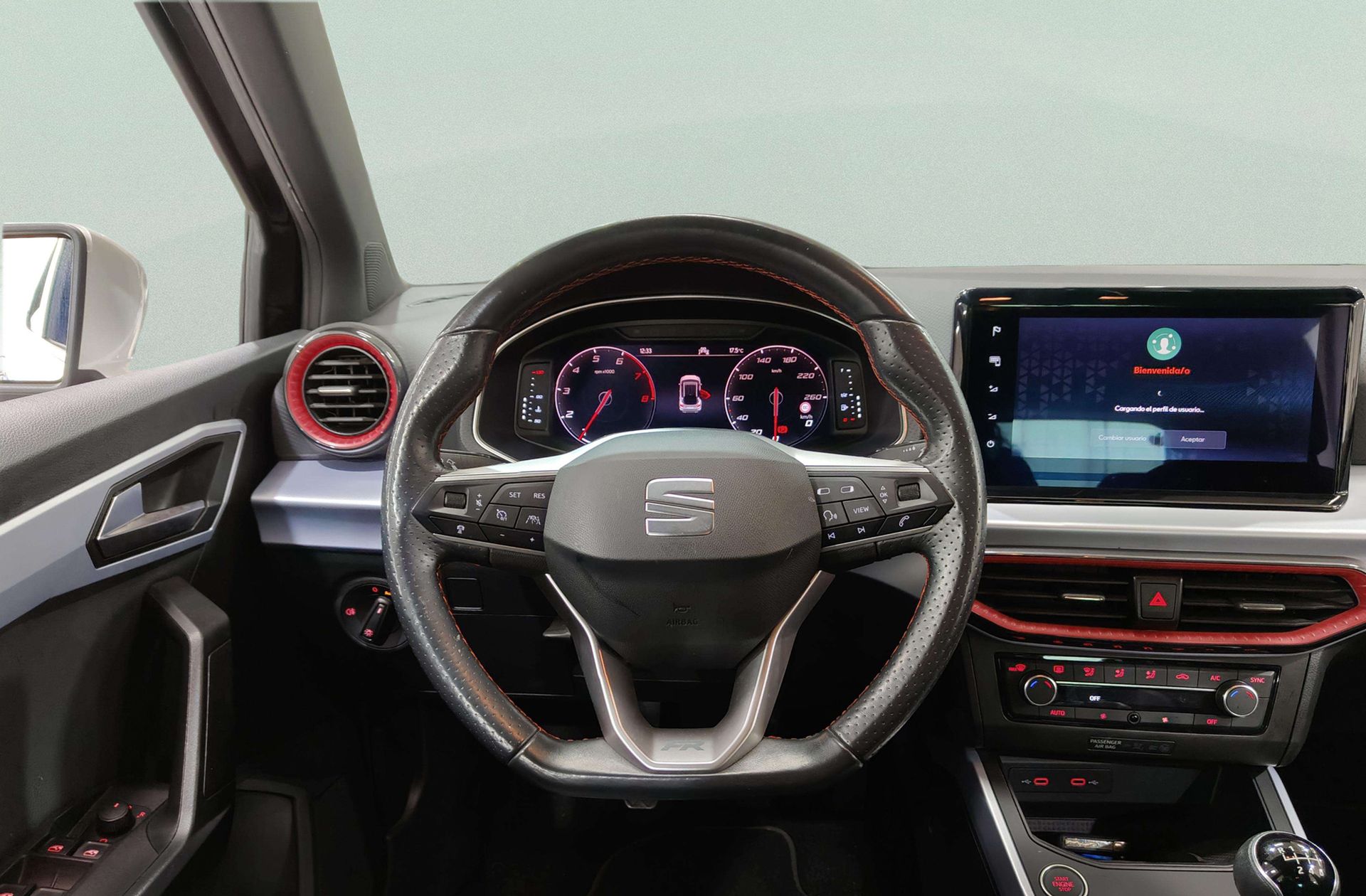 SEAT Arona 1.0 TSI FR - foto 24