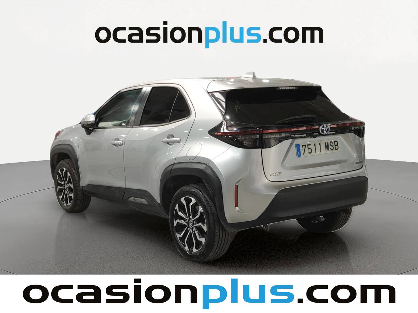 Foto trasera Toyota Yaris Cross Toyota Yaris Cross 120H Active Tech (116 CV) izquierda