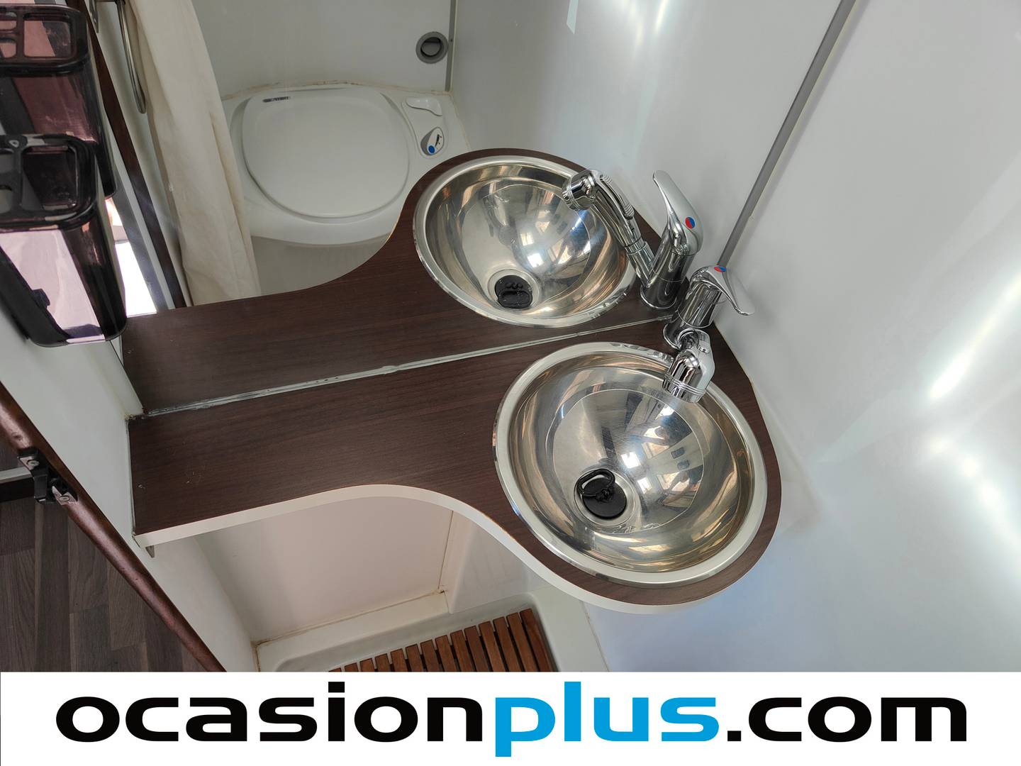 Fiat Ducato Fiat Ducato Furgon 2.0 Multijet 33 Medio TA (115 CV) Camperizada 4 Plazas seminuevo