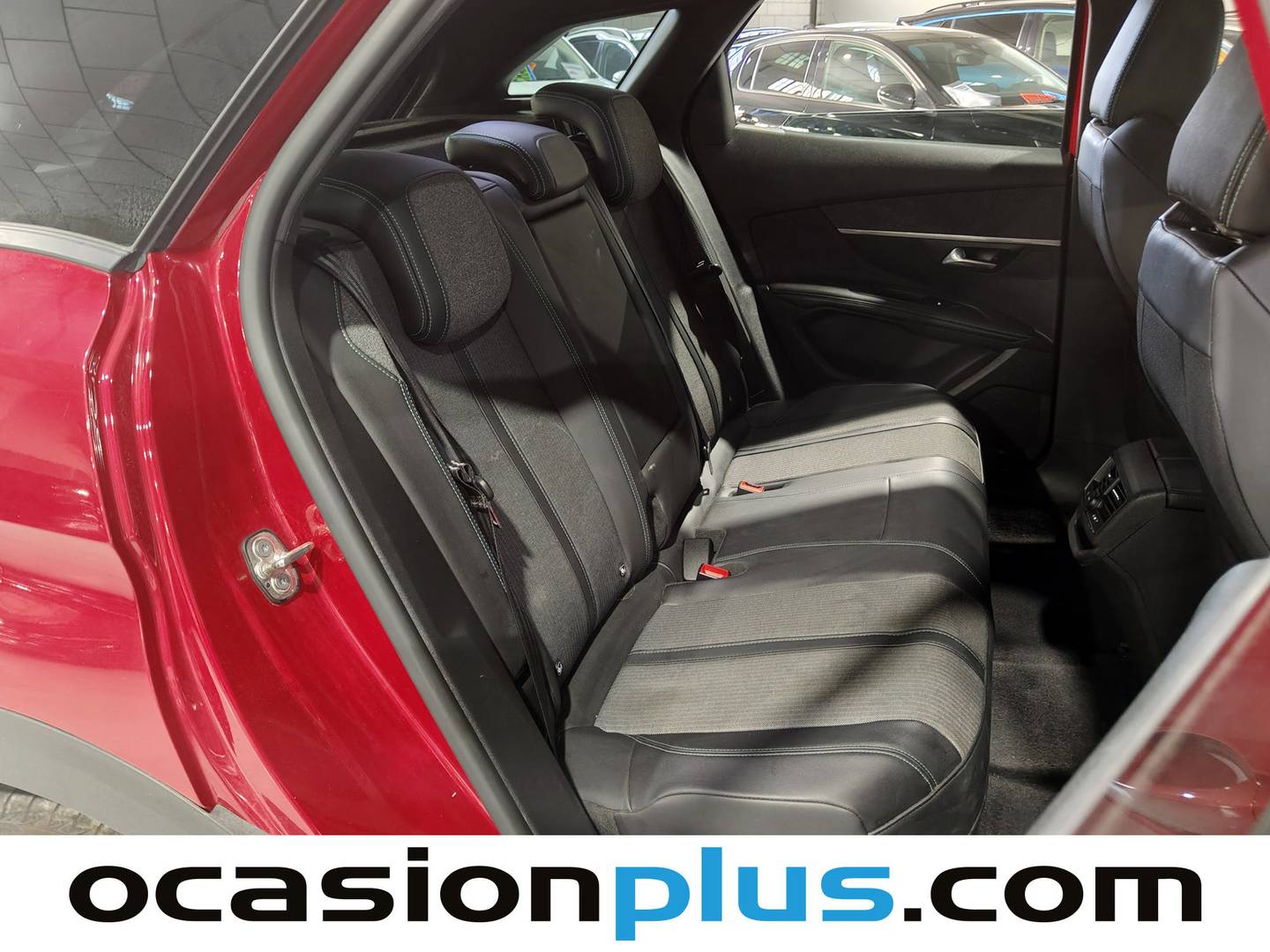 Foto Peugeot 3008 Hybrid Peugeot 3008 Hybrid 300 Allure Pack e-EAT8 (300 CV)