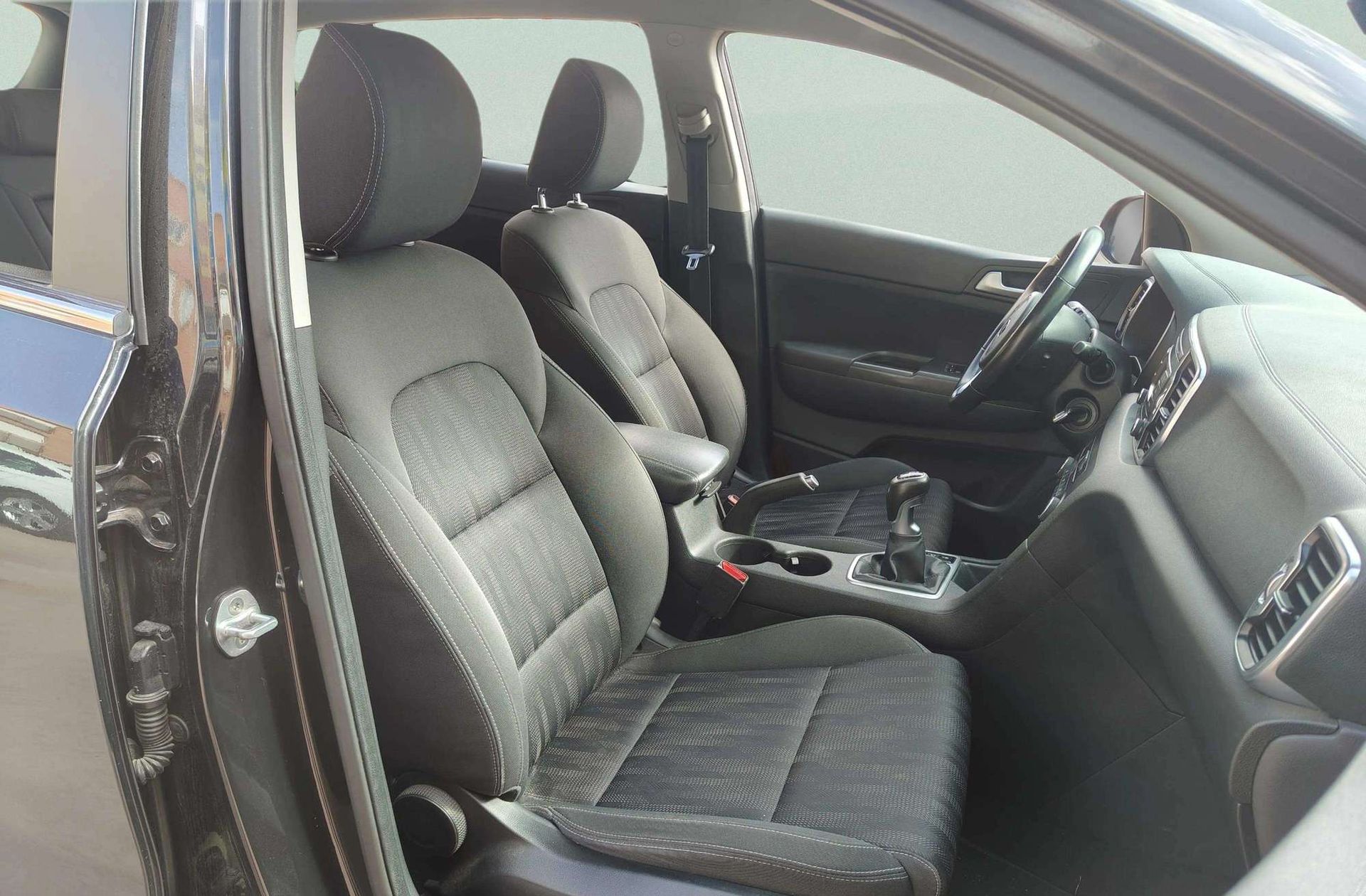 Kia Sportage 1.7 CRDi VGT Eco-Dynamics Concept 4x2 - foto 15