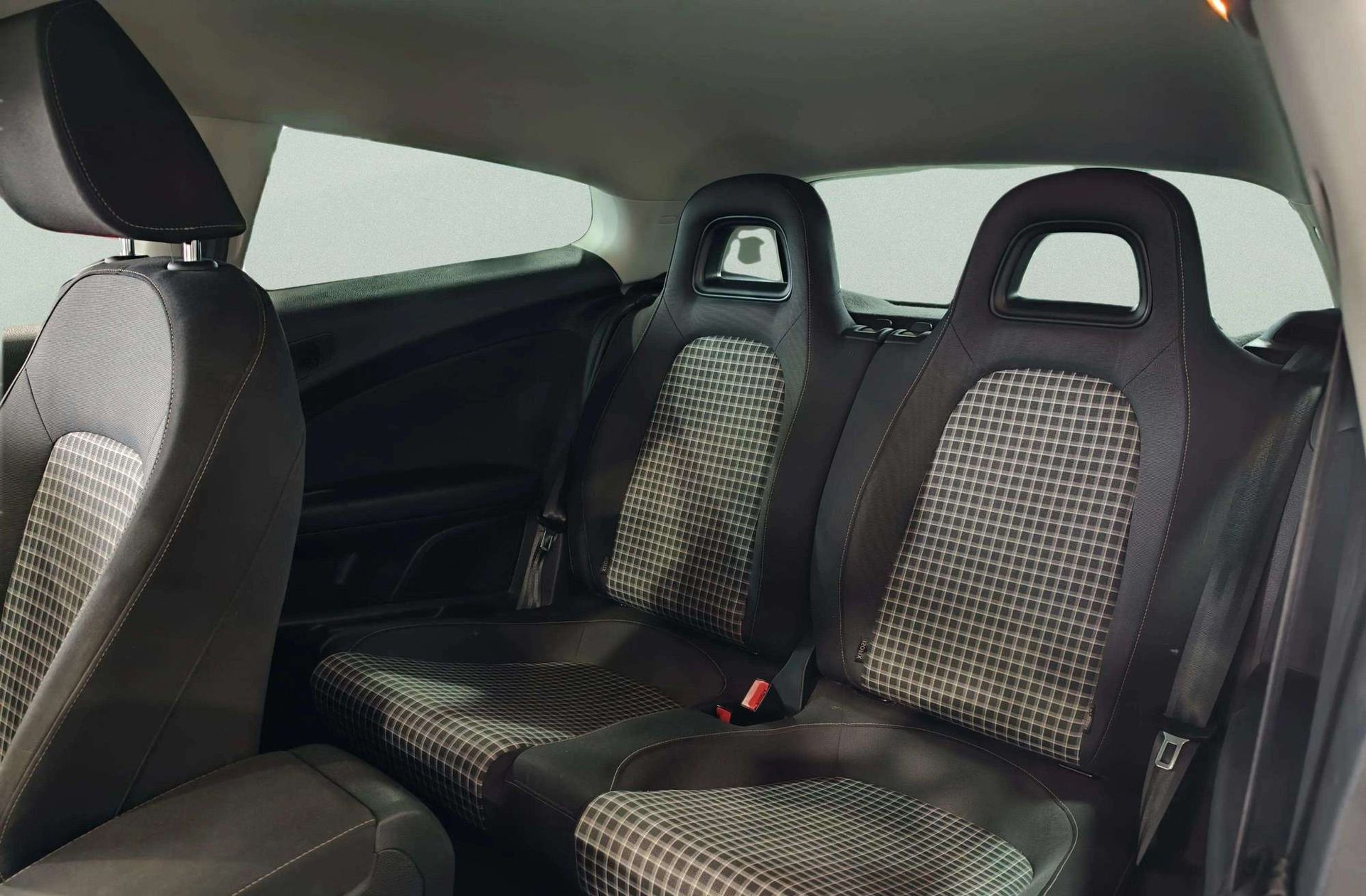 Volkswagen Scirocco Typhoon by R-Line 1.4 TSI BMT - foto 13