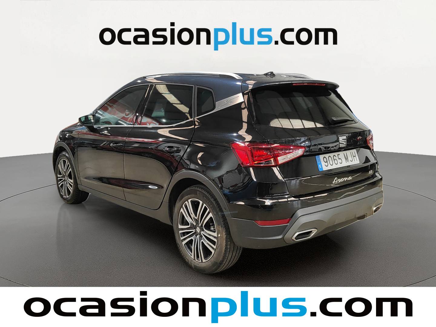 Foto trasera Seat Arona Seat Arona 1.0 TSI FR XL RX (110 CV) izquierda