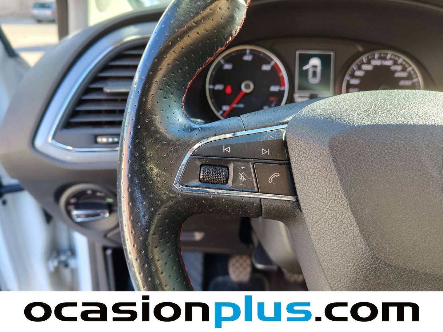 Foto Seat León SEAT León ST 2.0 TDI S&S FR (184 CV)