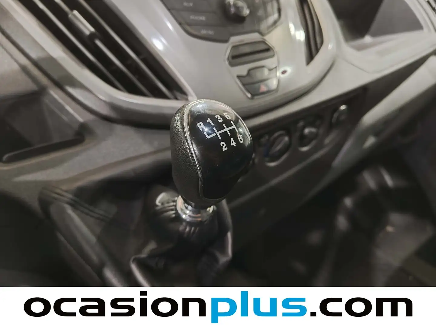 Foto Ford Transit Ford Transit Furgon 310 L3H2 Trend Delantera (130 CV)