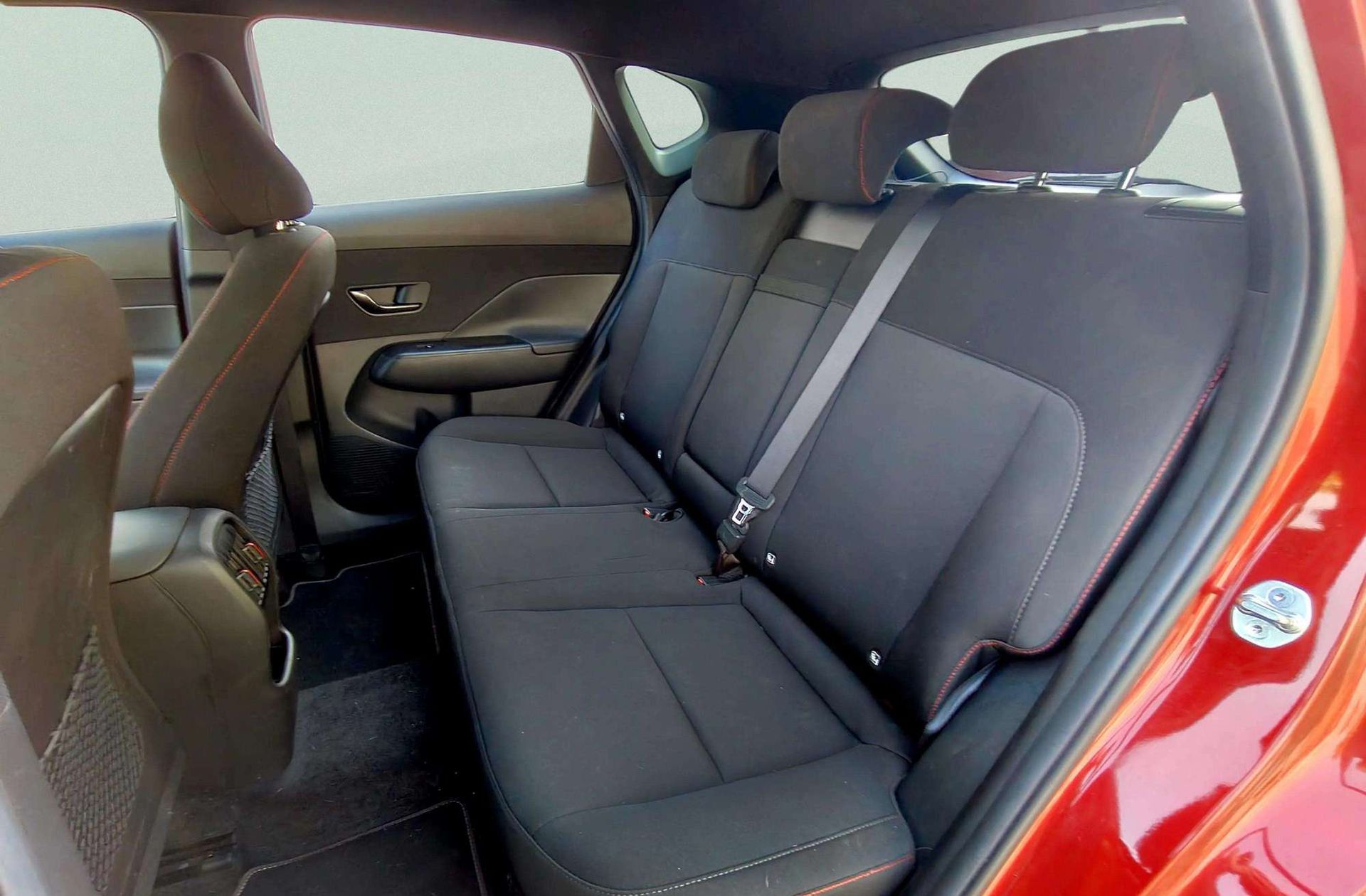 Hyundai Kona 1.6 GDI HEV N Line DT - foto 13