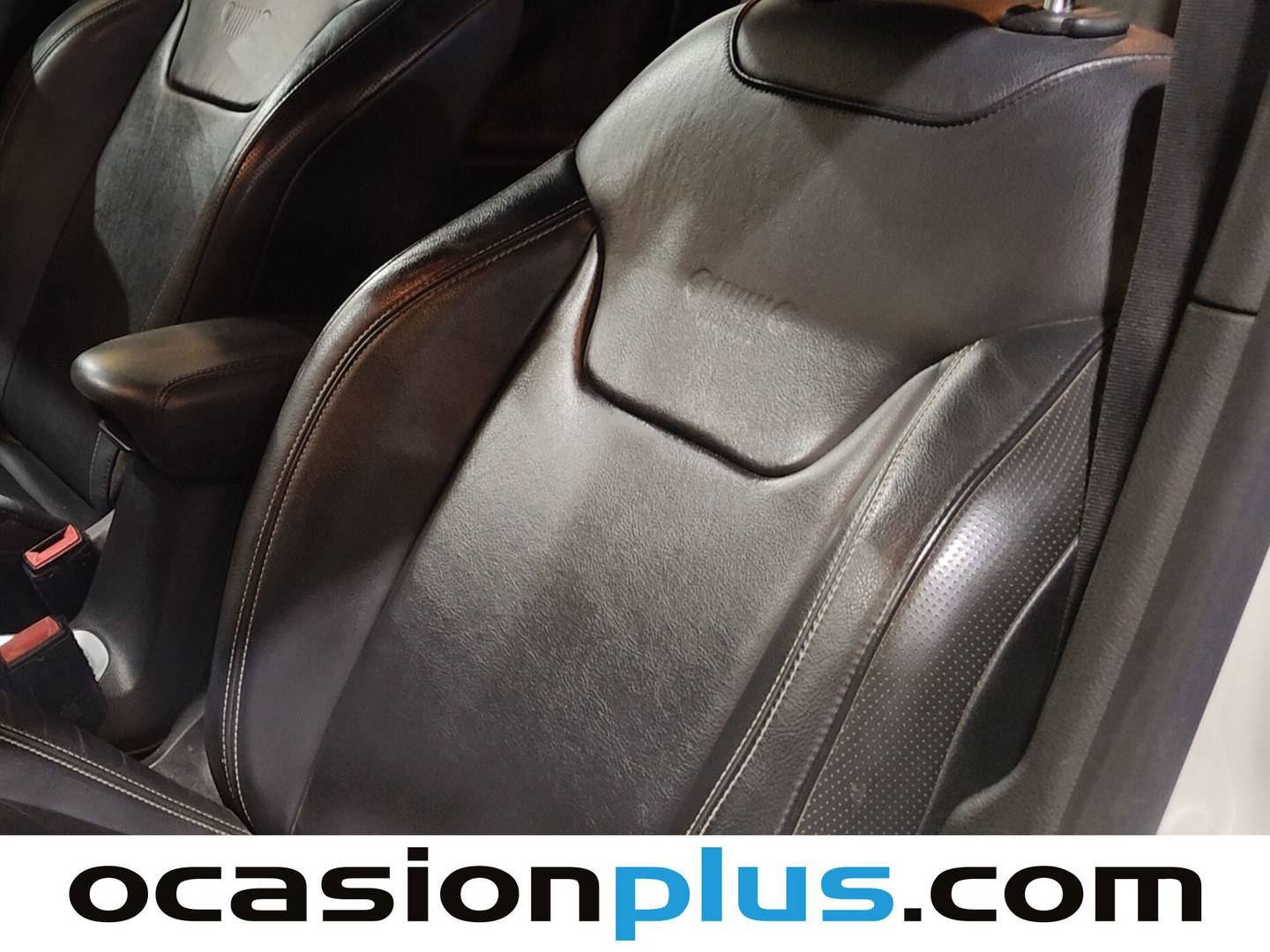 Equipamiento del Jeep Renegade Jeep Renegade 2.0 Multijet Limited Auto 4x4 AD Low (140 CV)