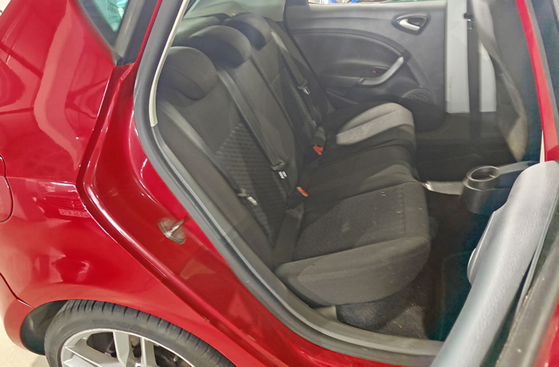 SEAT Ibiza 1.4 TSI FR DSG - foto 17