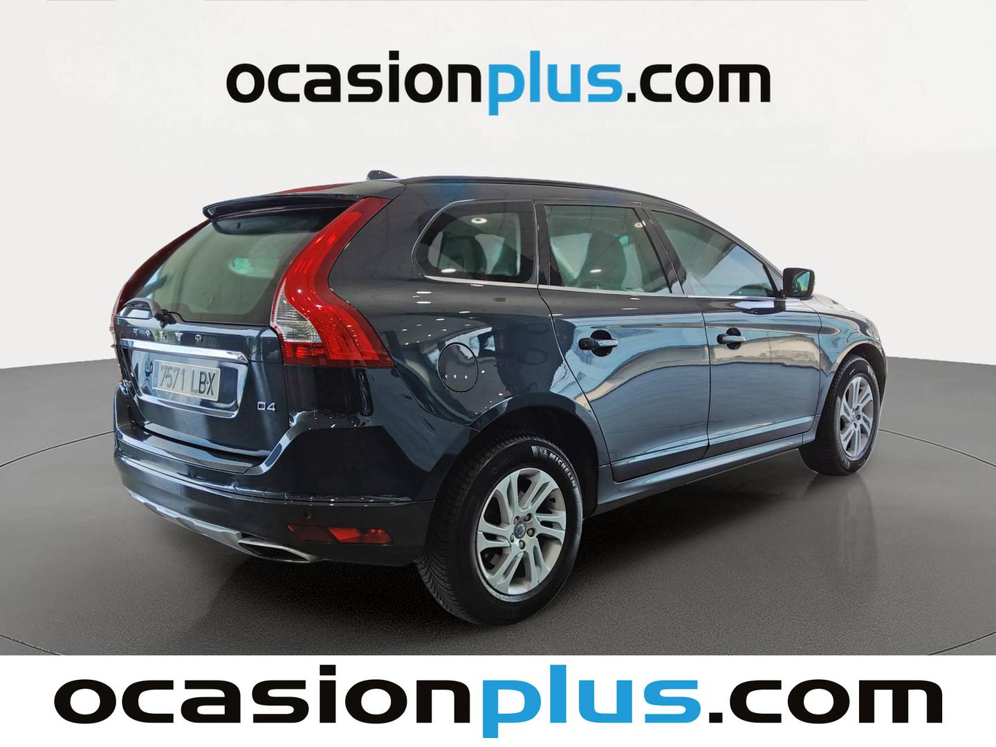 Foto trasera Volvo XC60 Volvo XC60 D4 Momentum Auto (181 CV) derecha