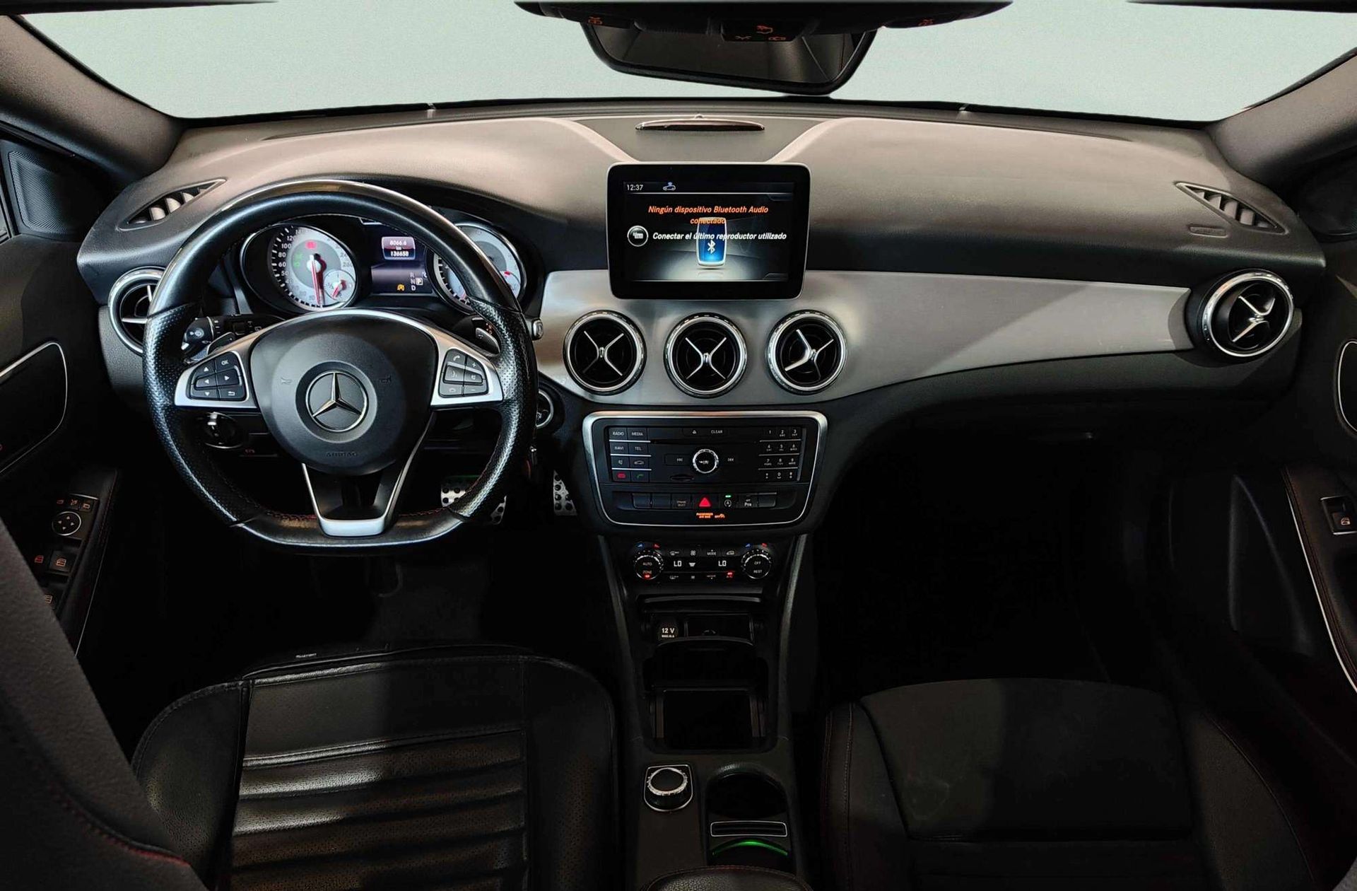 Mercedes-Benz GLA 200 d AMG Line - foto 7