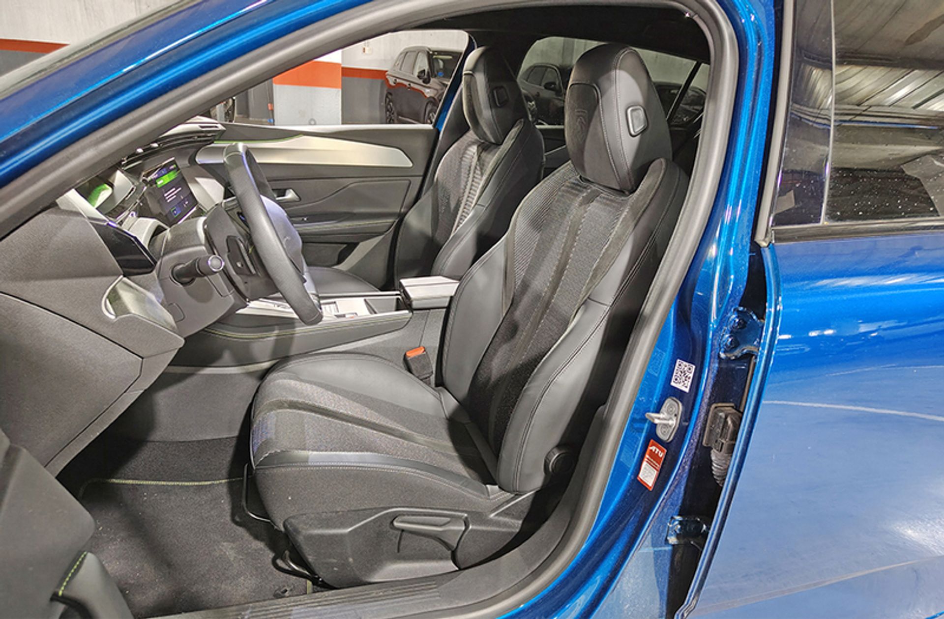 Peugeot 308 PureTech 130 GT EAT8 - foto 14