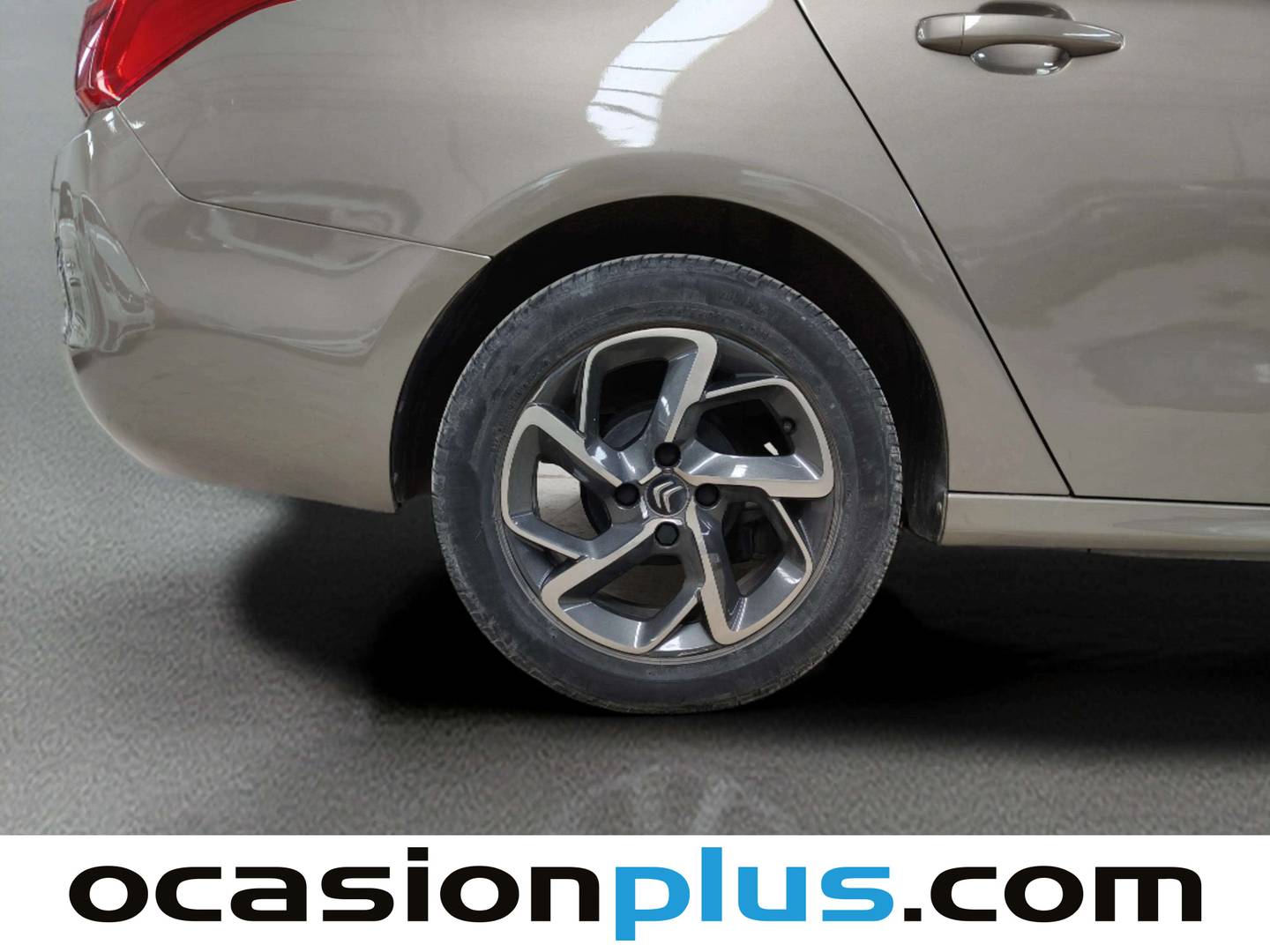 Citroën C-Elysée Citroen C-Elysee BlueHDi 100 Shine (100 CV) de segunda mano