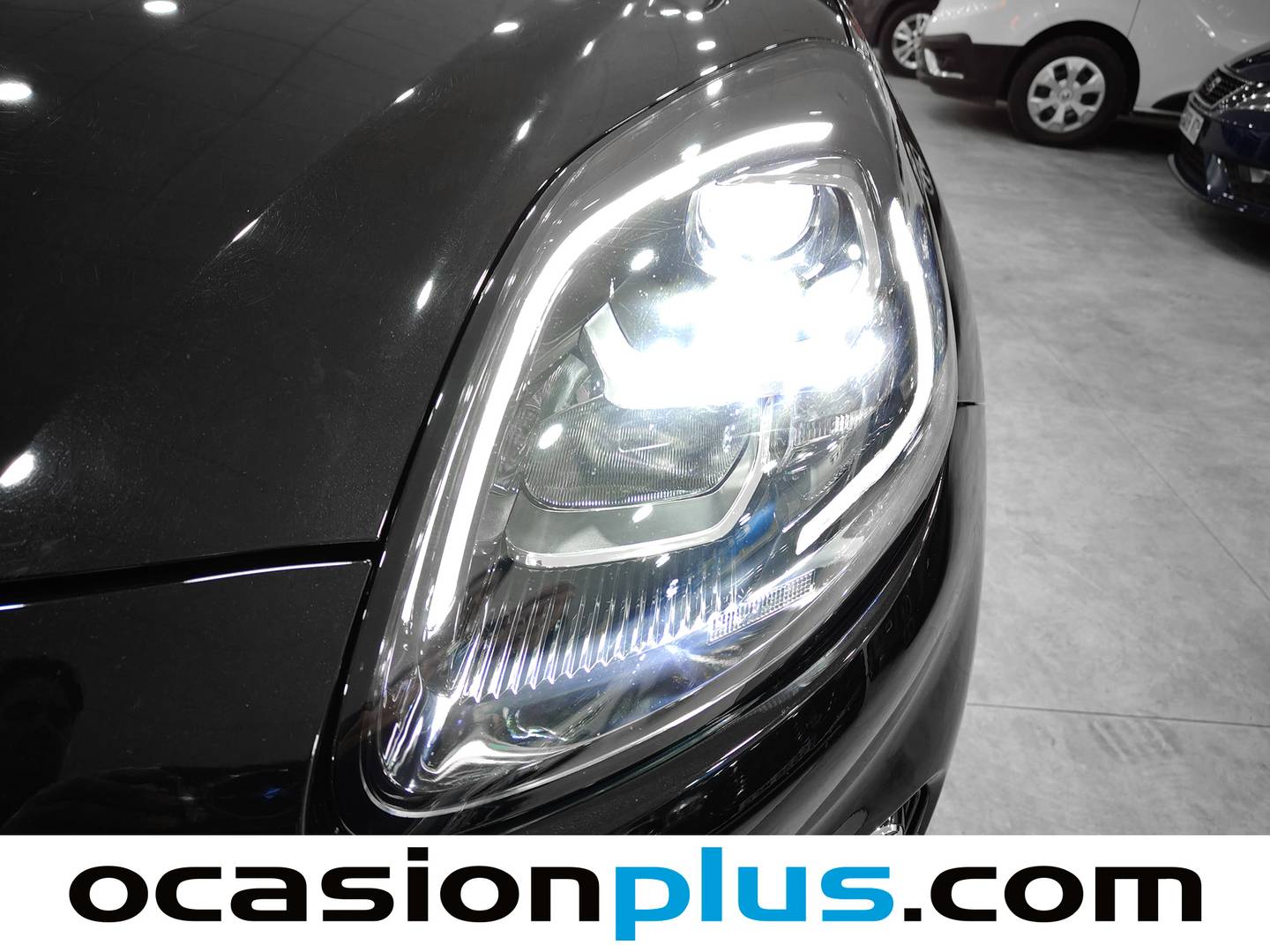 Foto Ford Puma Ford Puma 1.0 EcoBoost MHEV Titanium Design  (125 CV)