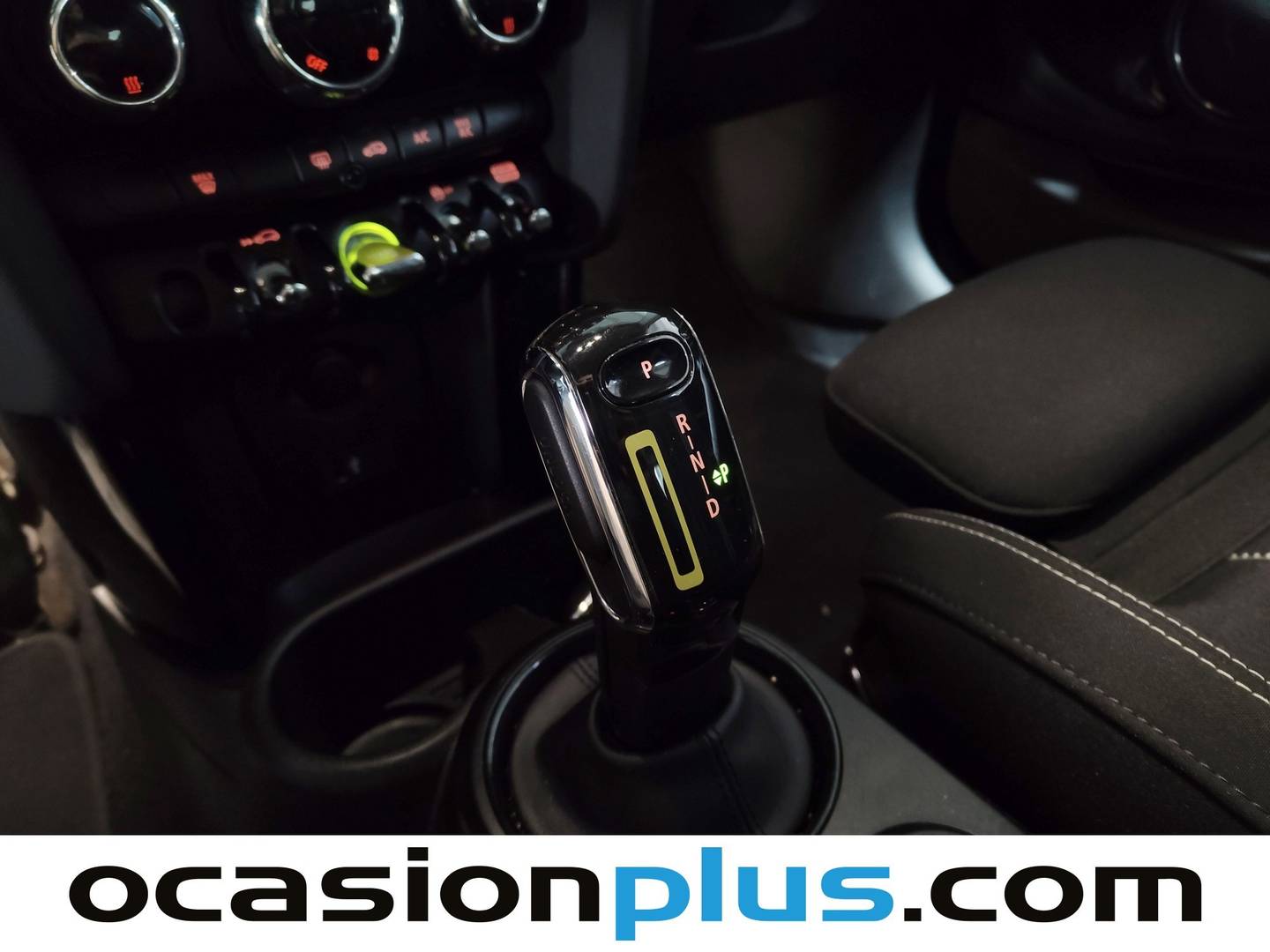 Foto Mini MINI MINI MINI 3 Puertas Cooper SE (184 CV)